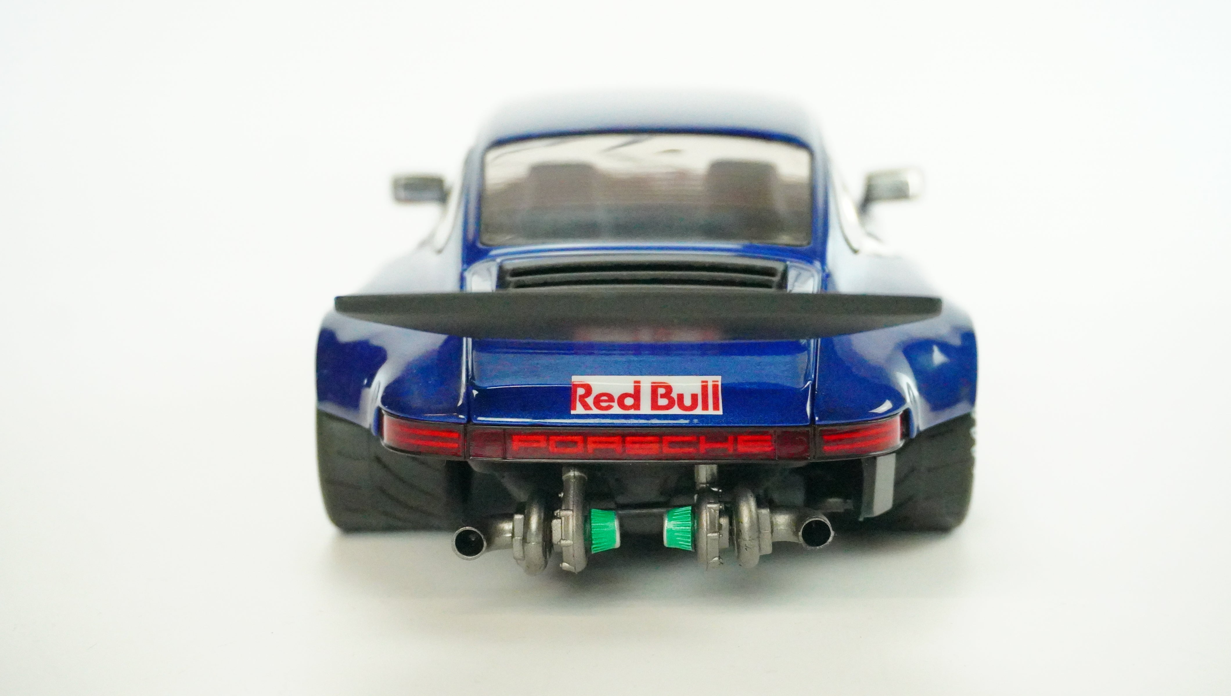 Porsche KS-R Red Bull Racing Rarität 2014 1:18