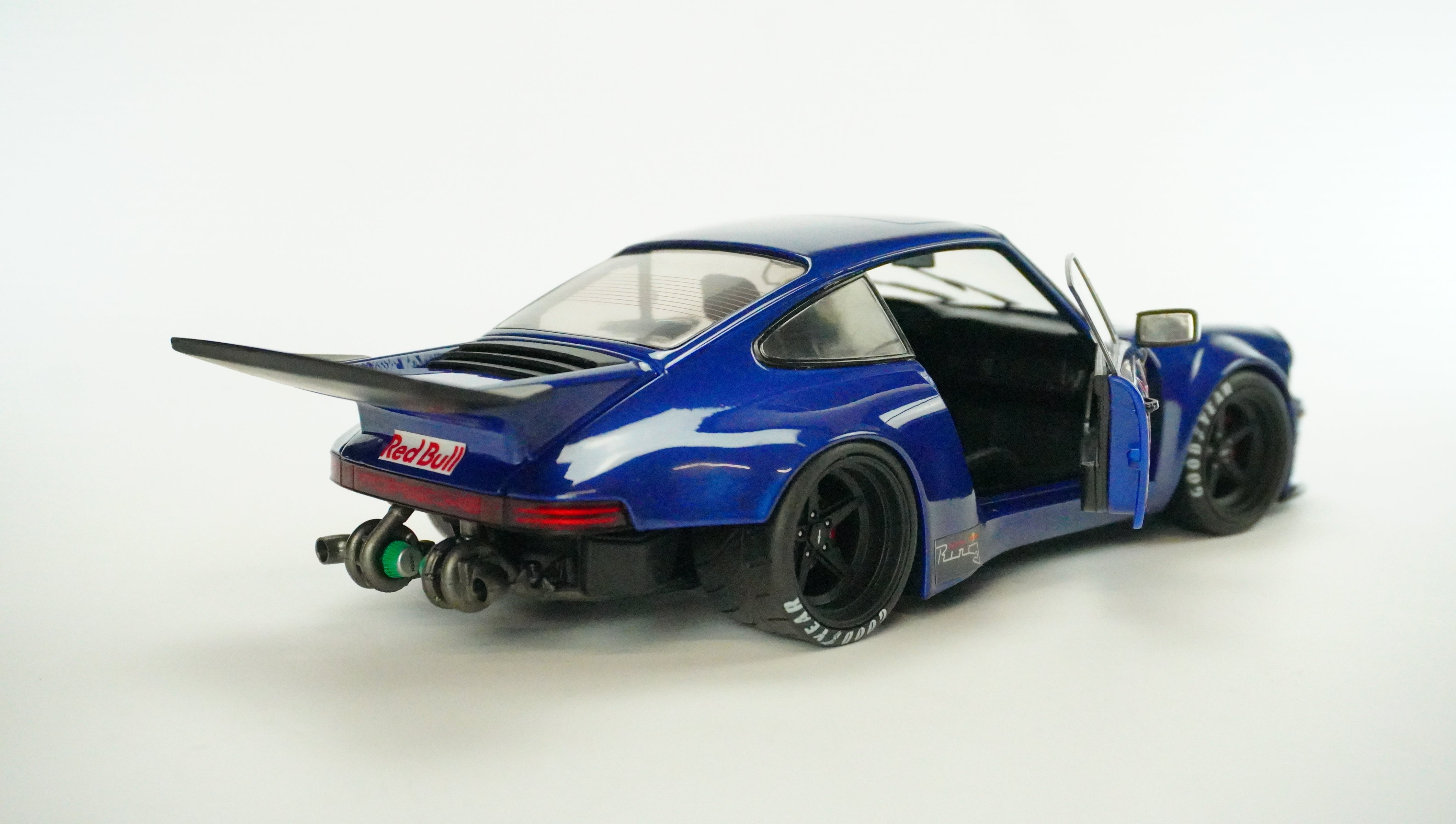 Porsche KS-R Red Bull Racing Rarität 2014 1:18