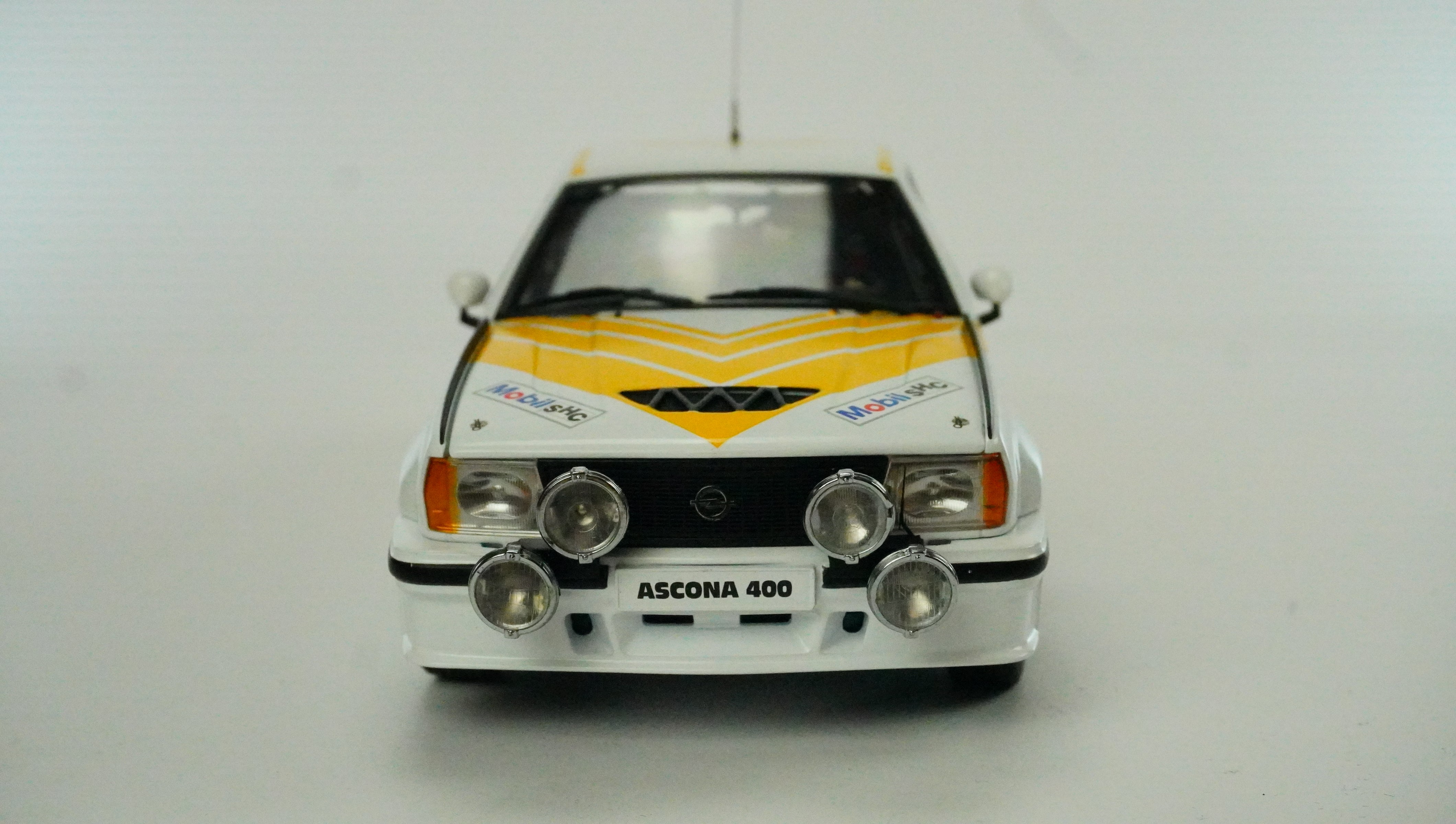 Opel Ascona 400 Rally Nr.1 1:18