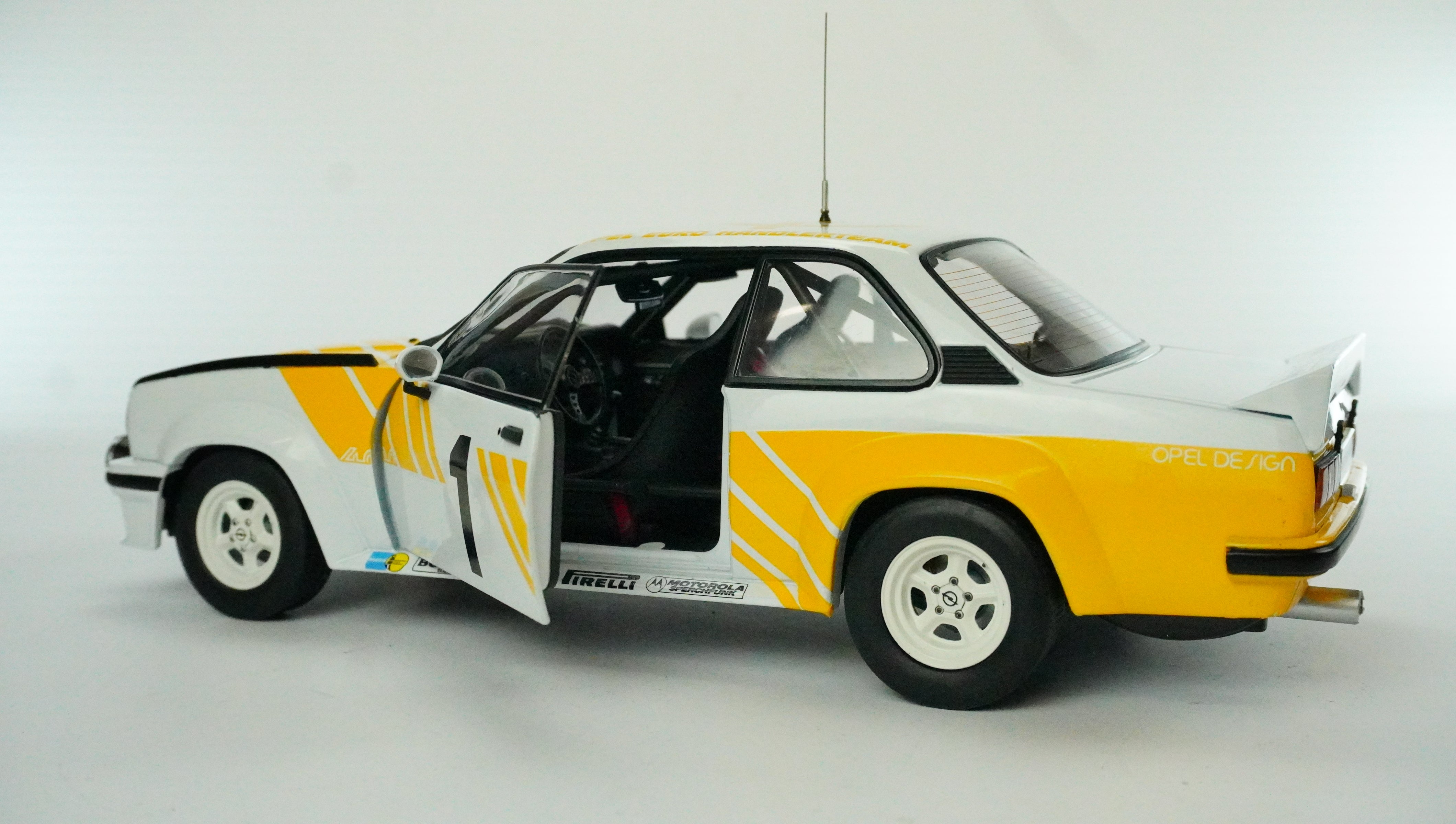 Opel Ascona 400 Rally Nr.1 1:18
