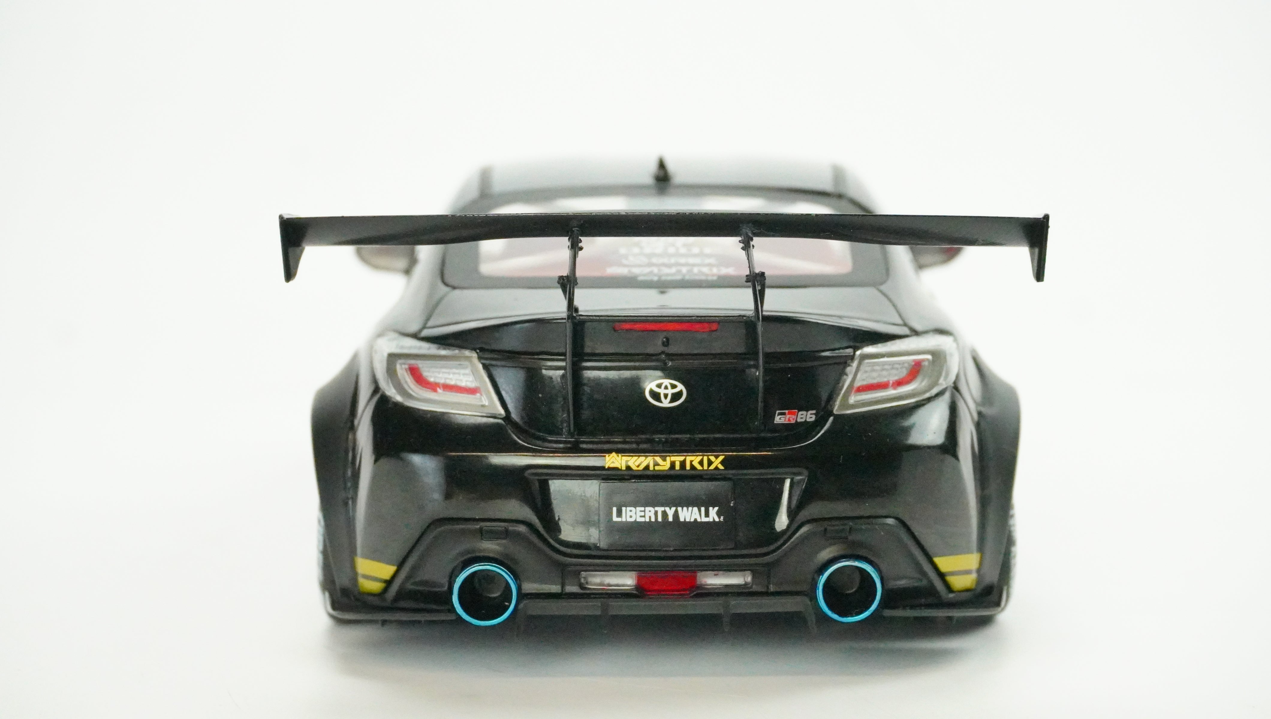 Toyota GR86 LBWK Racing Nr.24 1:18
