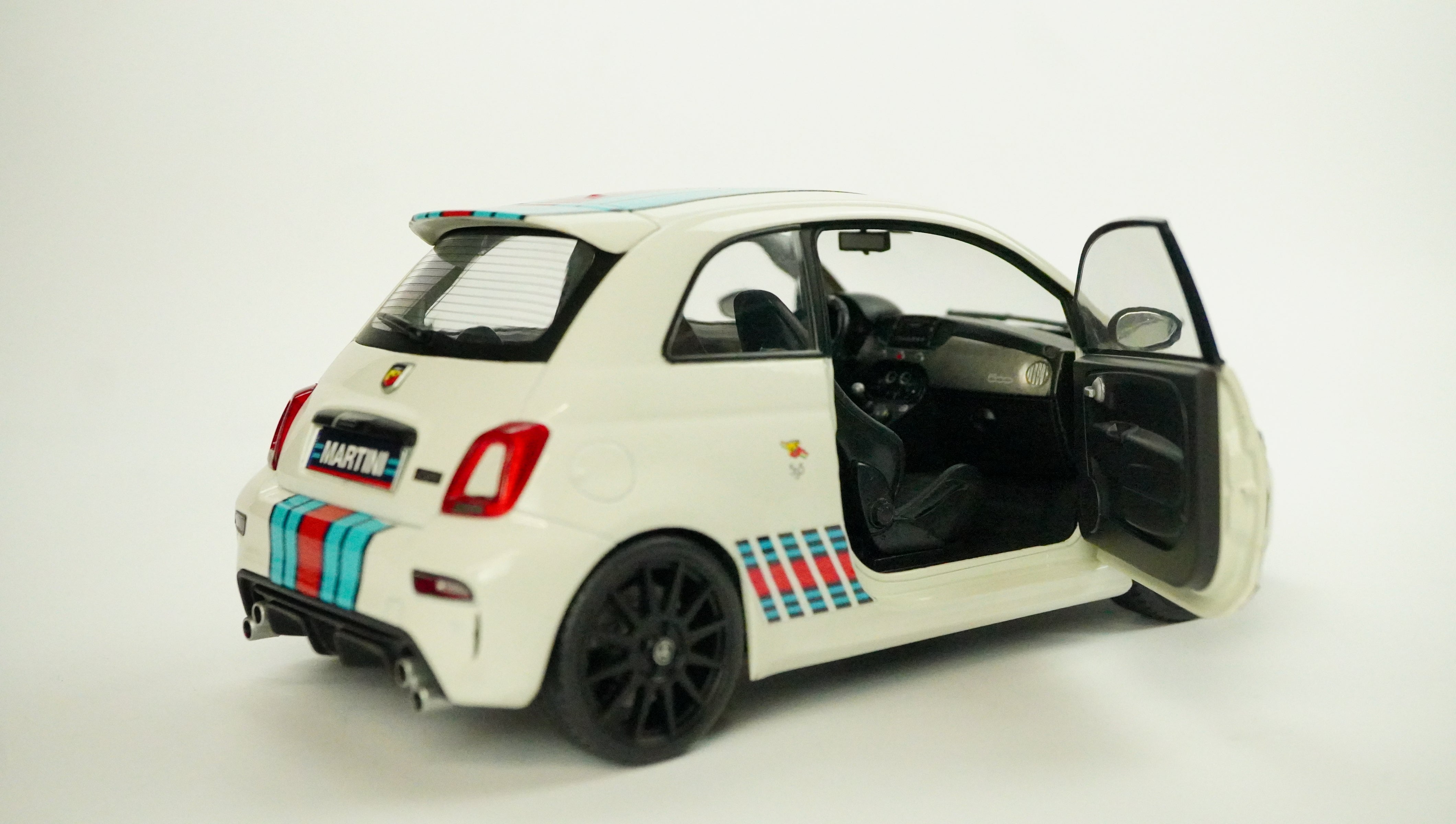 Fiat F595 Abarth Rarität 2024 1:18