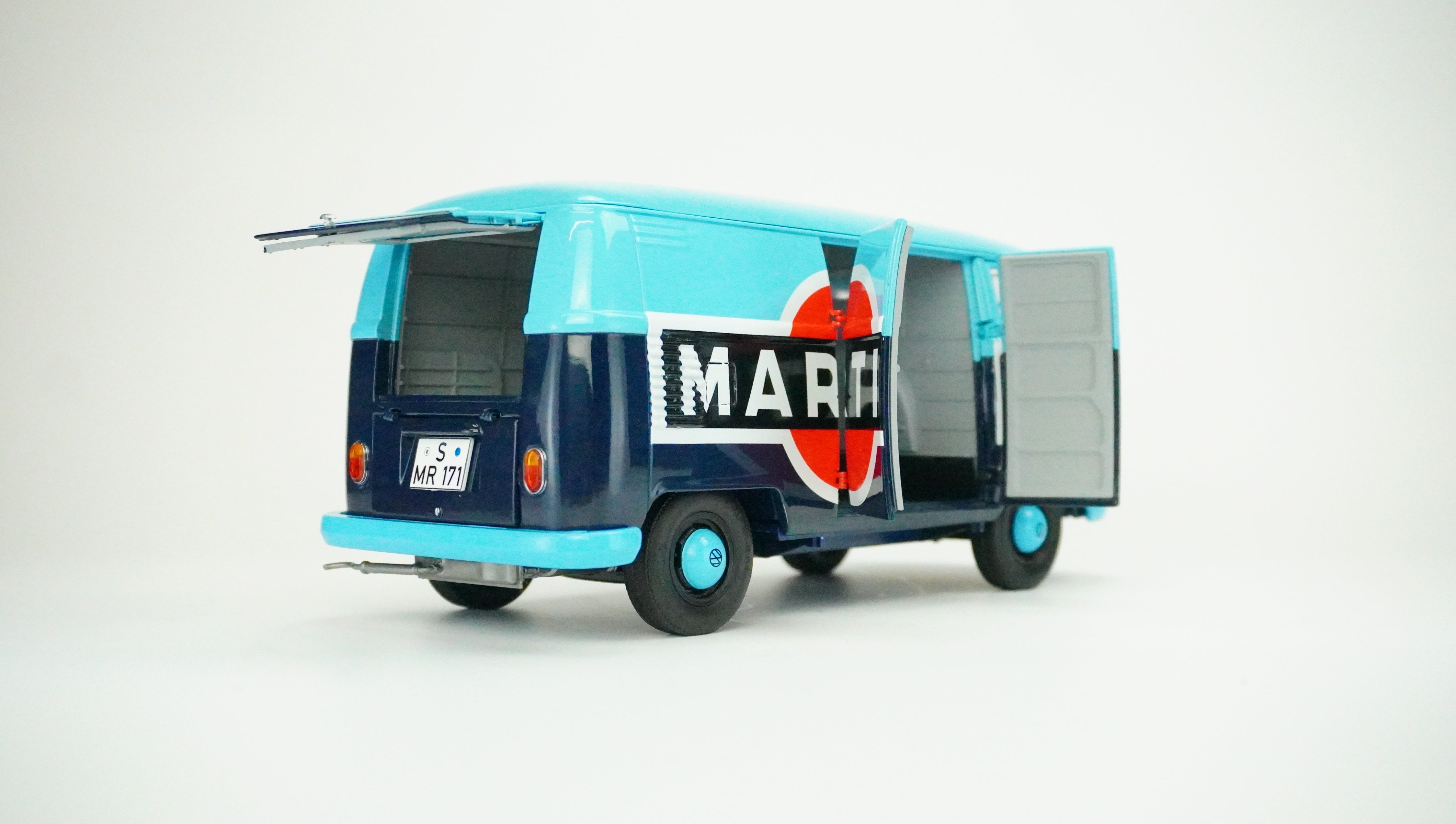 VW Bus T1b Martini Limited 1:18