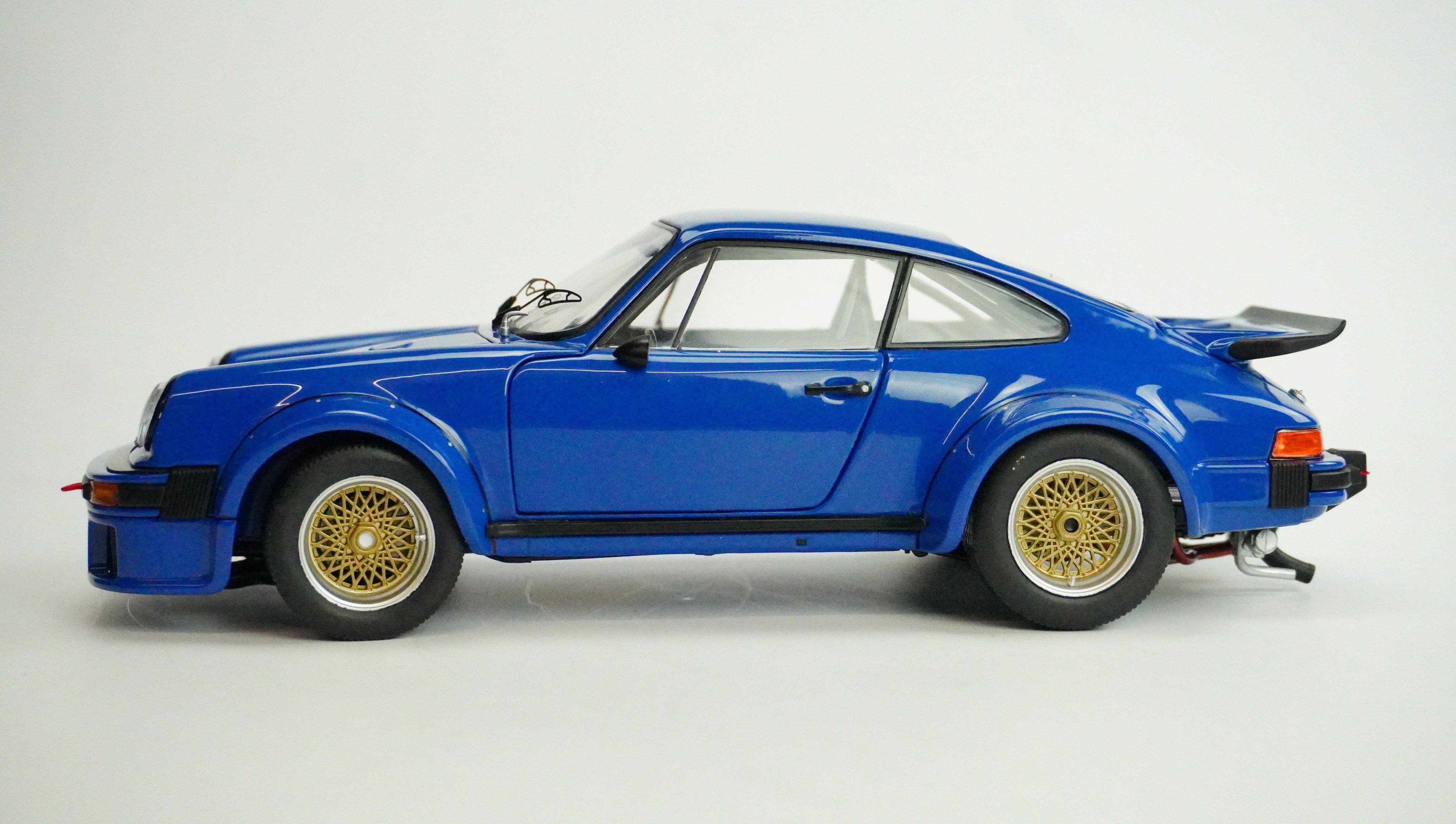Porsche 934 RSR 1:18