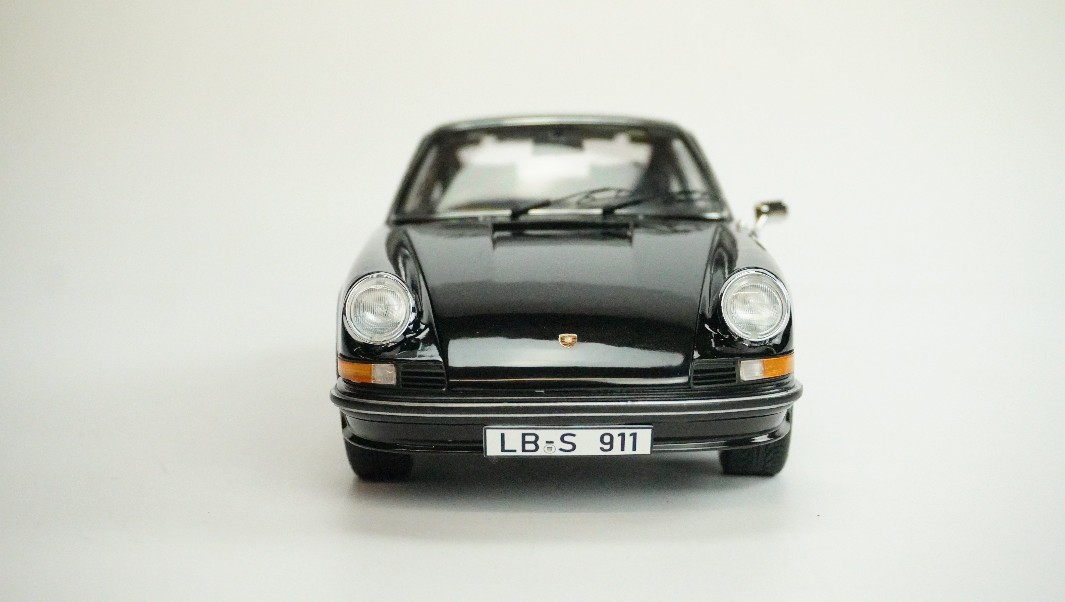 Porsche 911 S Coupé Rarität 1973 1:18