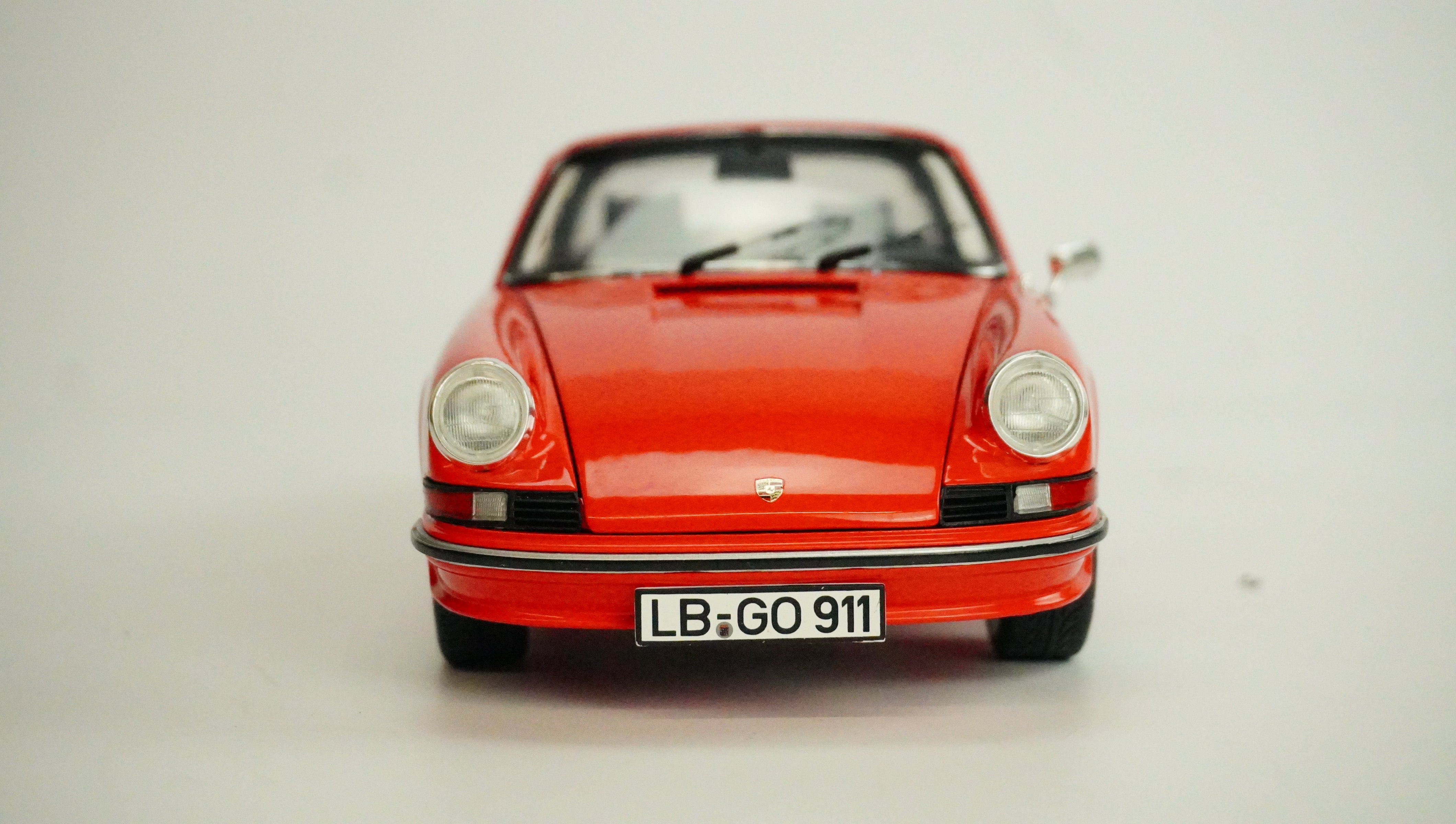 Porsche 911 S Targa Rarität 1973 1:18