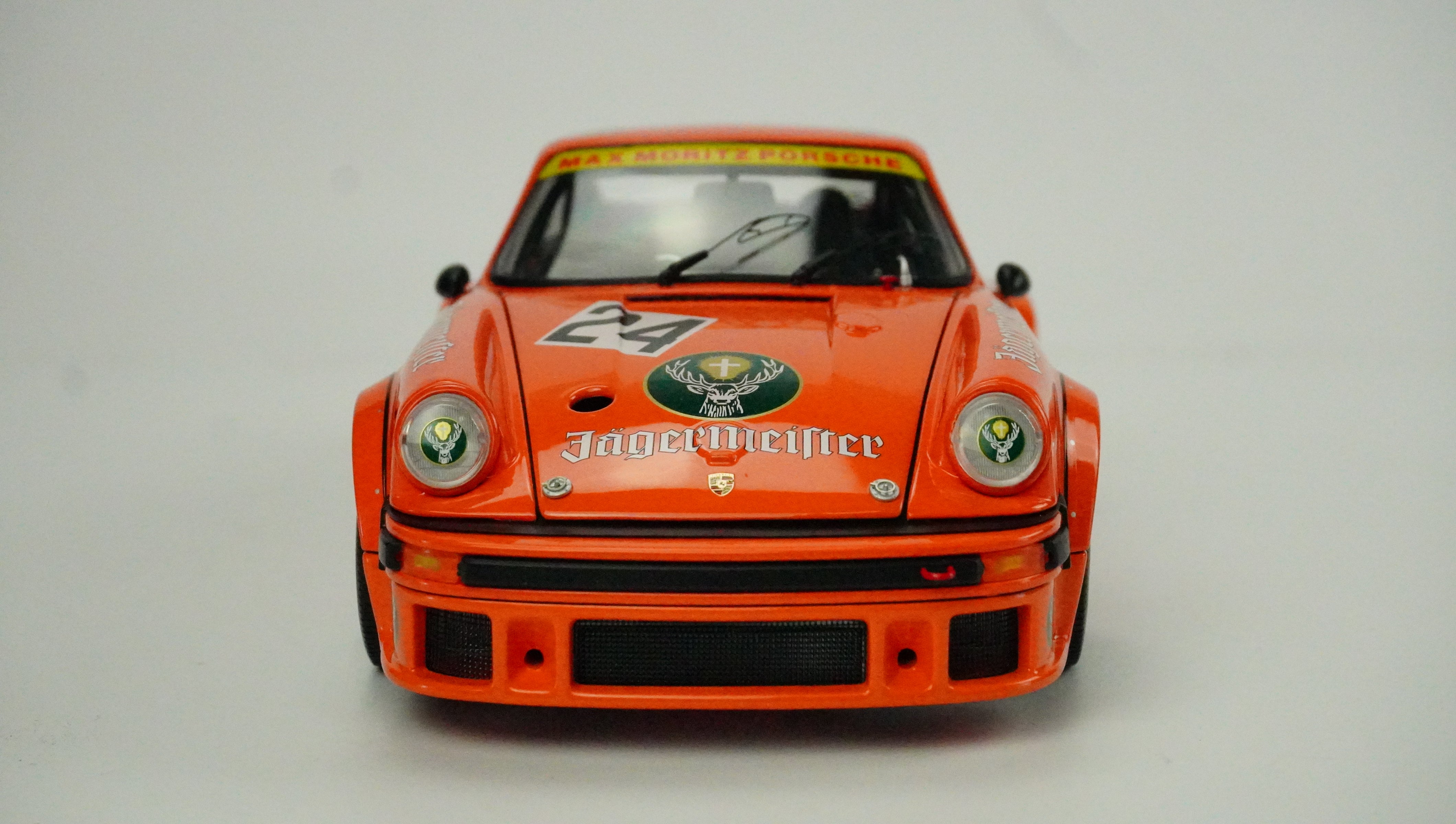 Porsche 934 RSR Jägermeister Racing Nr.24 1:18