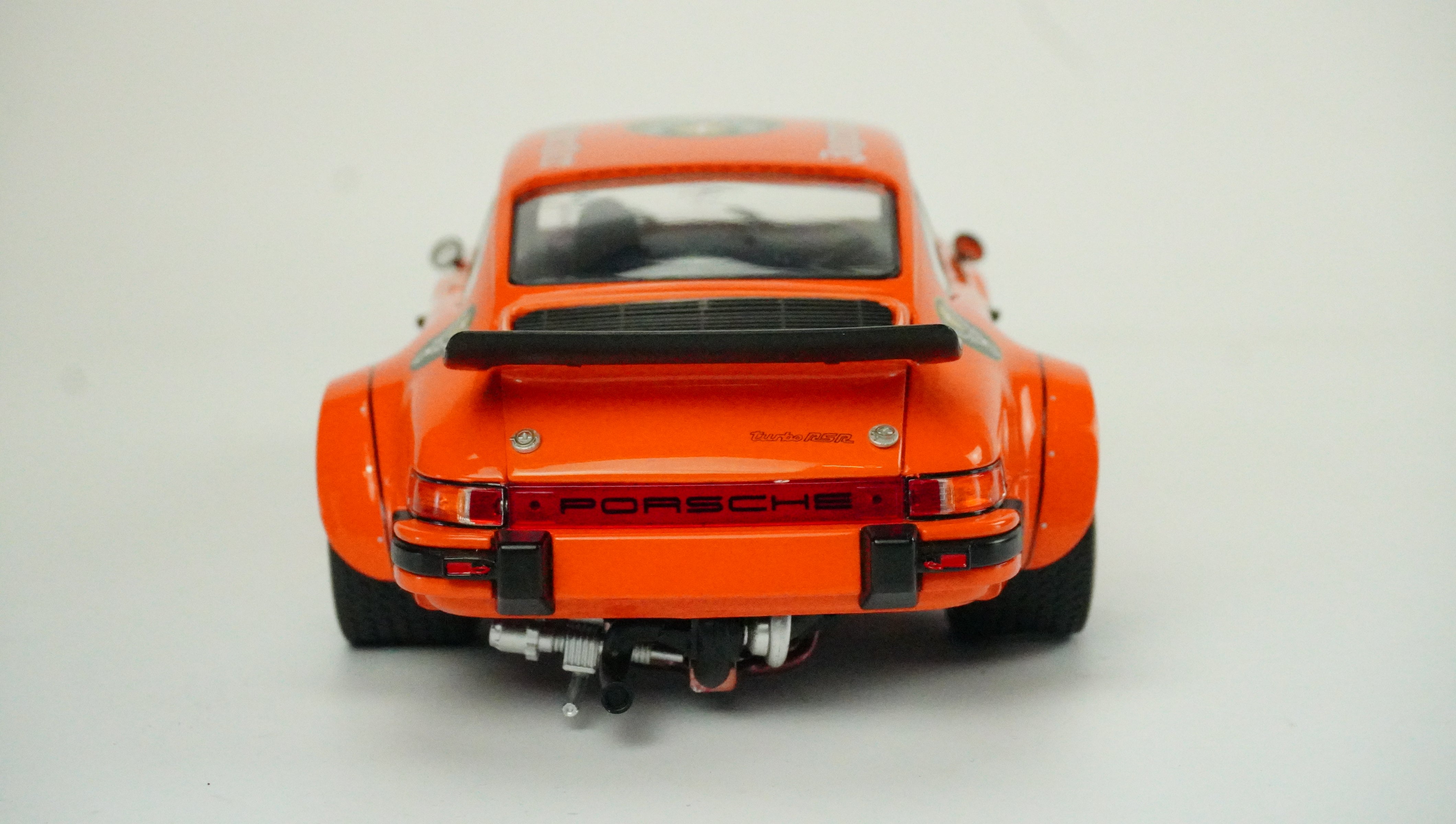 Porsche 934 RSR Jägermeister Racing Nr.24 1:18