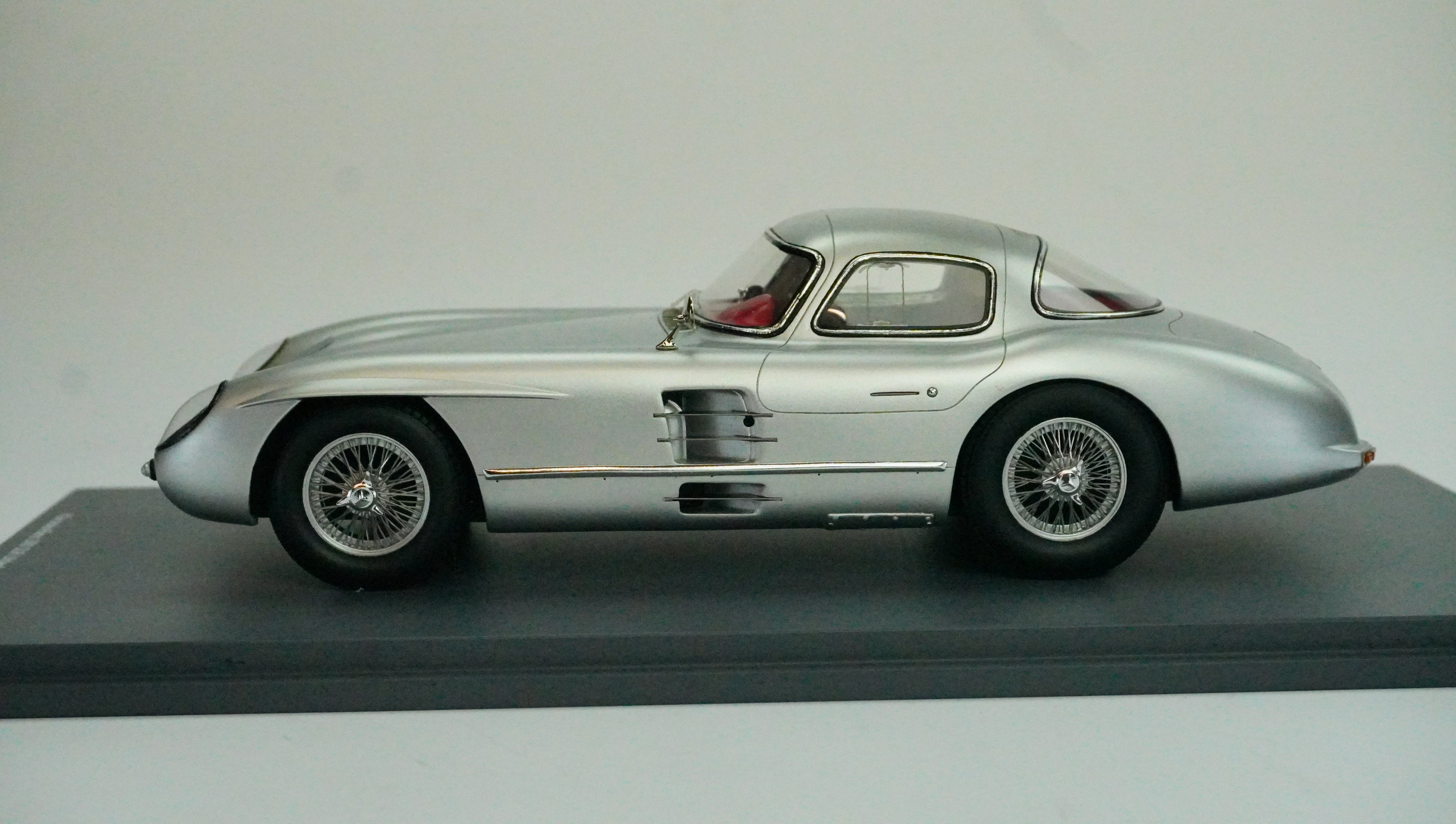 Mercedes Benz 300 SLR Uhlenhaut Coupé 1955 1:18