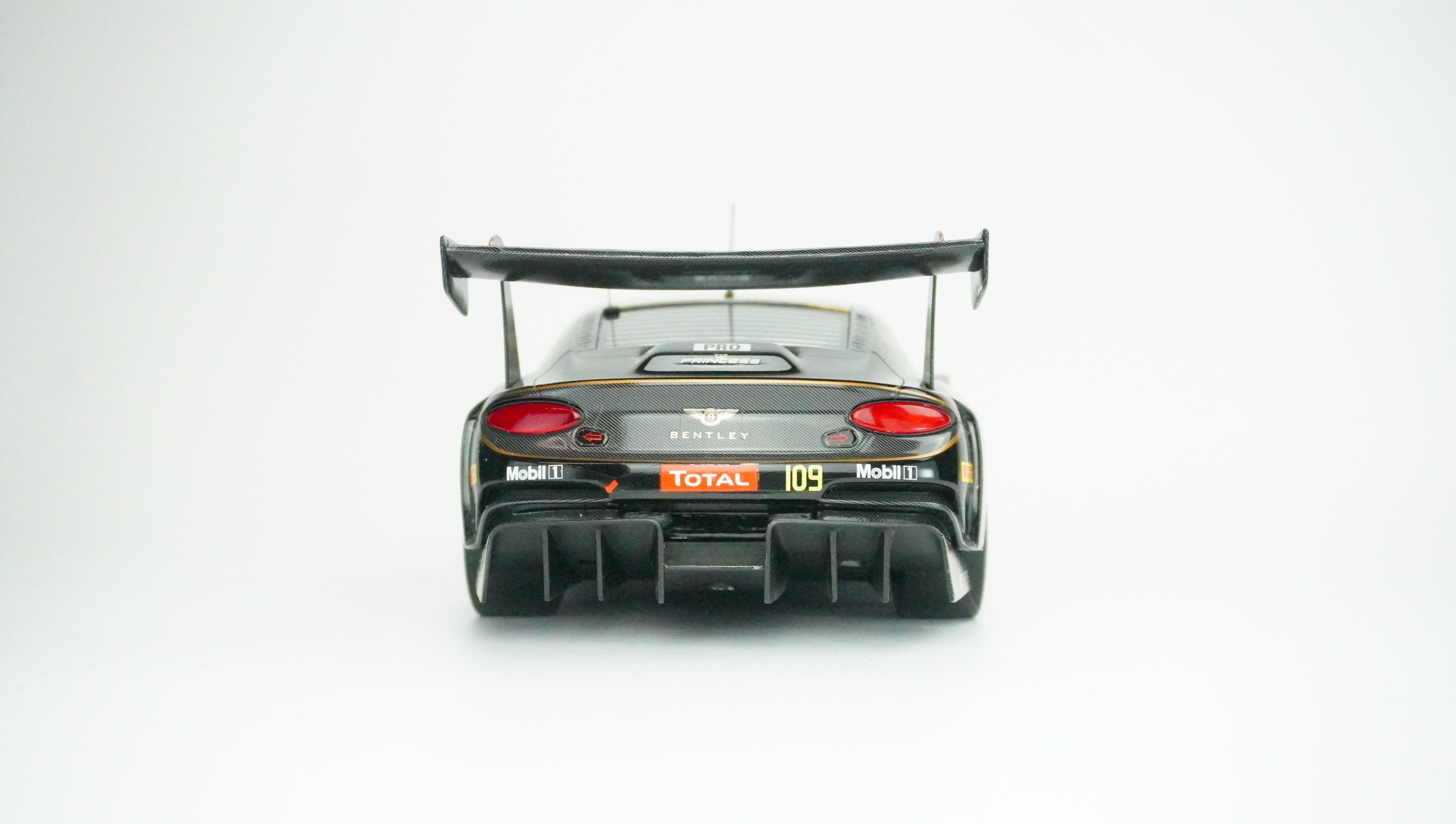 Bentley Continental GT3 No. 109 Limited 2019 1:18