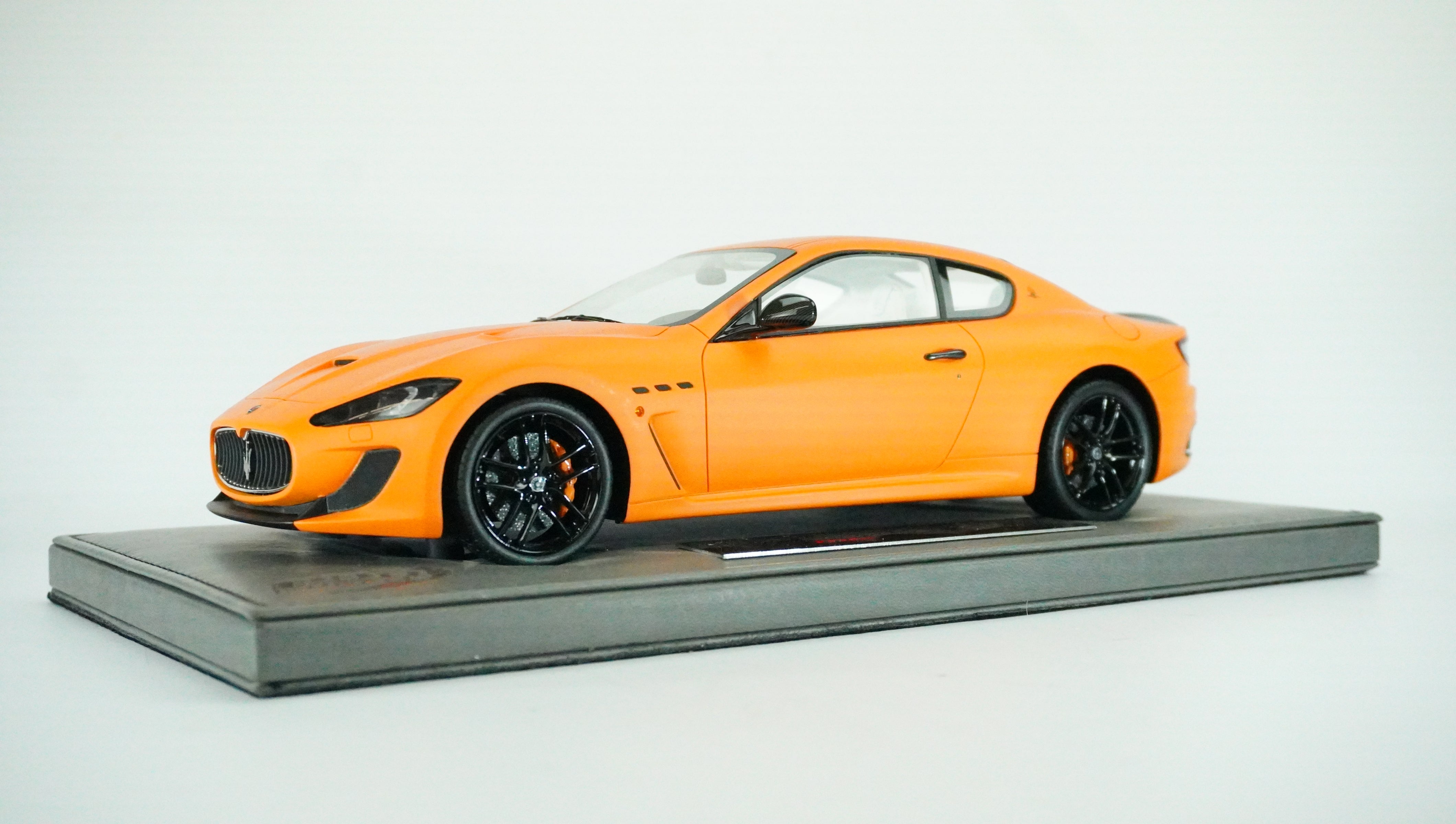 Maserati Gran Tourismo MC Stradale Orange Matt Limited 1:18