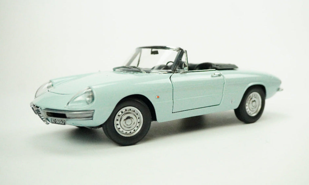 Alfa Romeo Duetto Spider 1966 