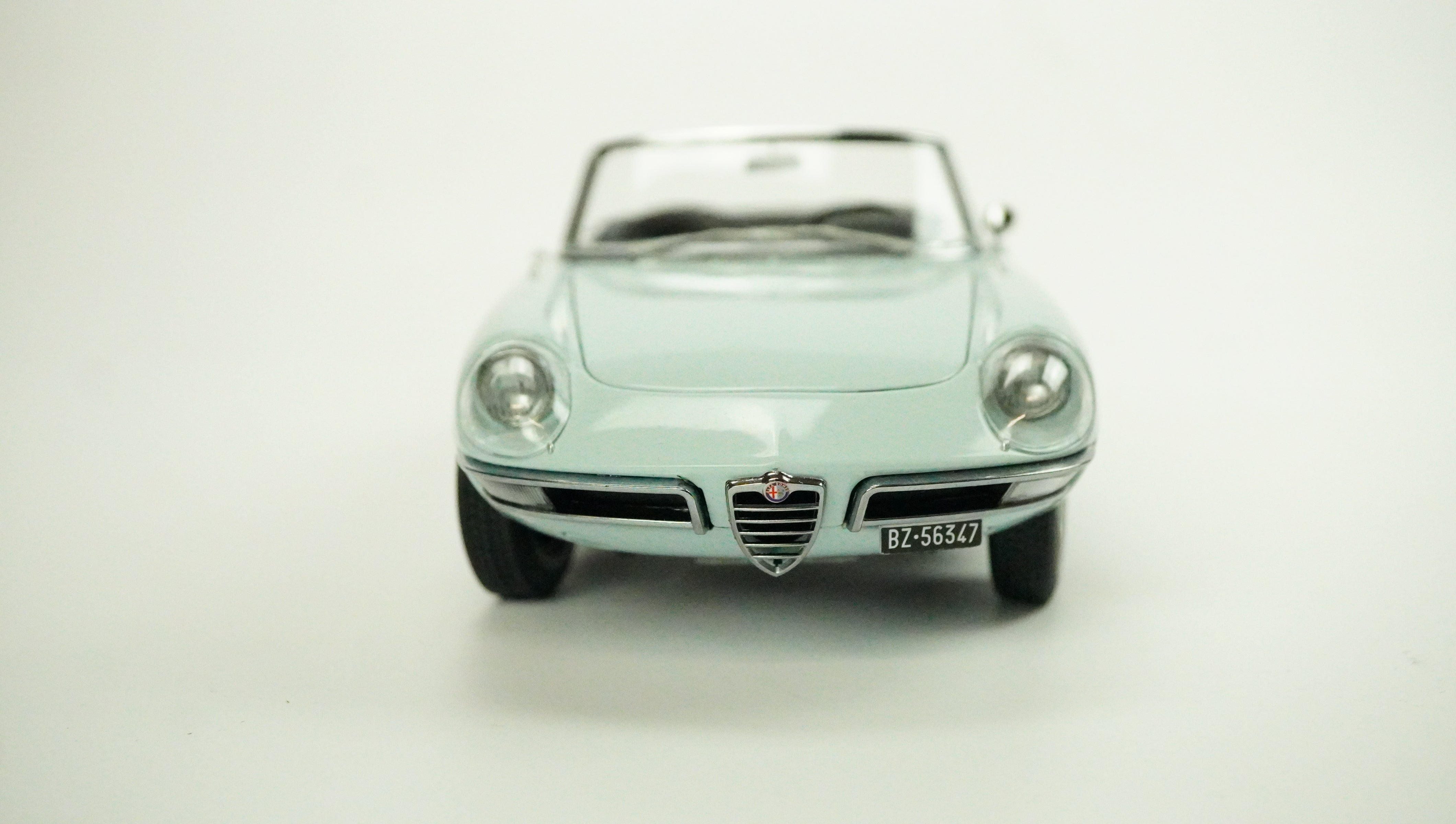 Alfa Romeo Duetto Spider 1966 1:18