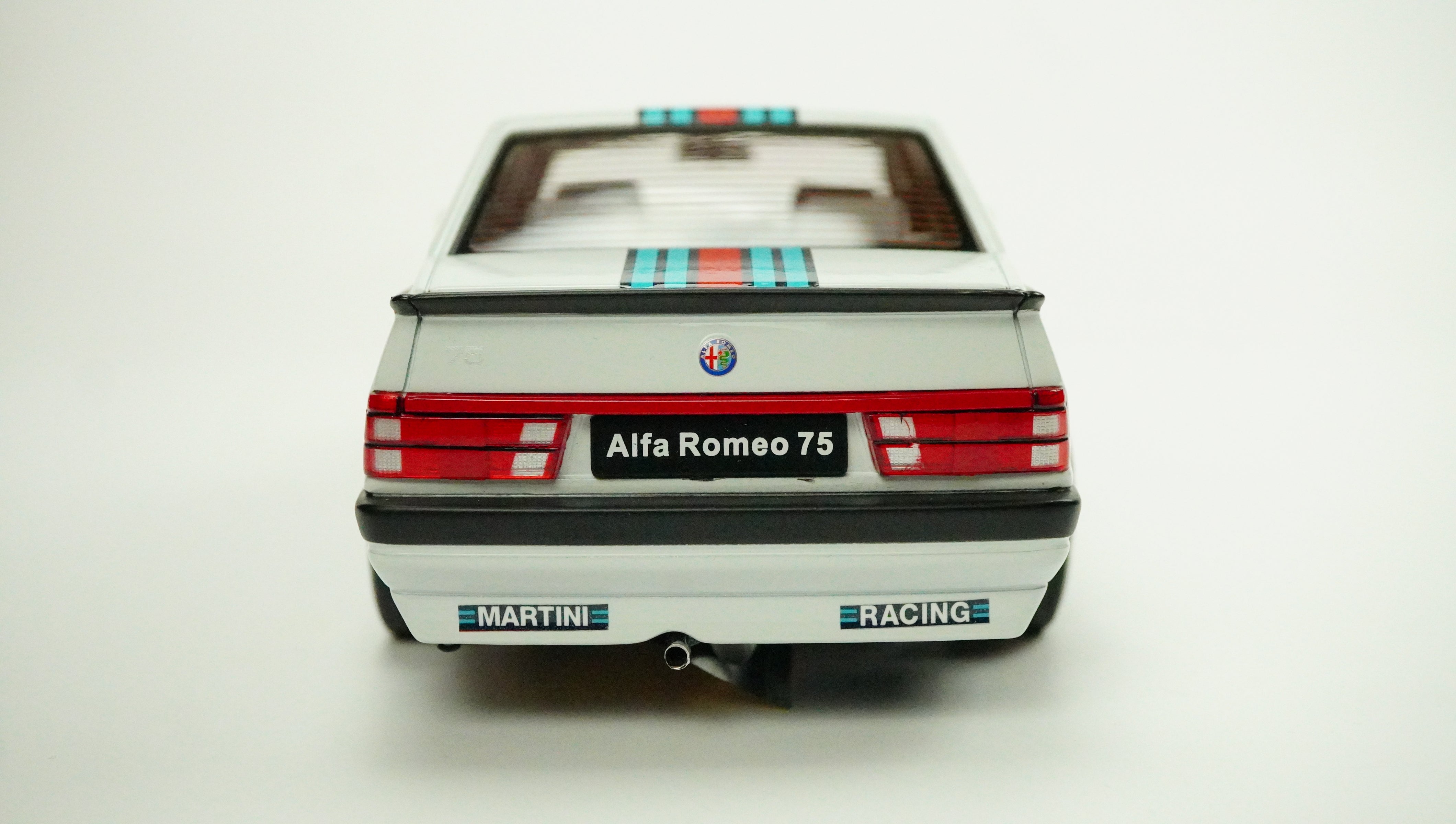 Alfa Romeo 75 Martini (Umbau) Rarität 1991 1:18