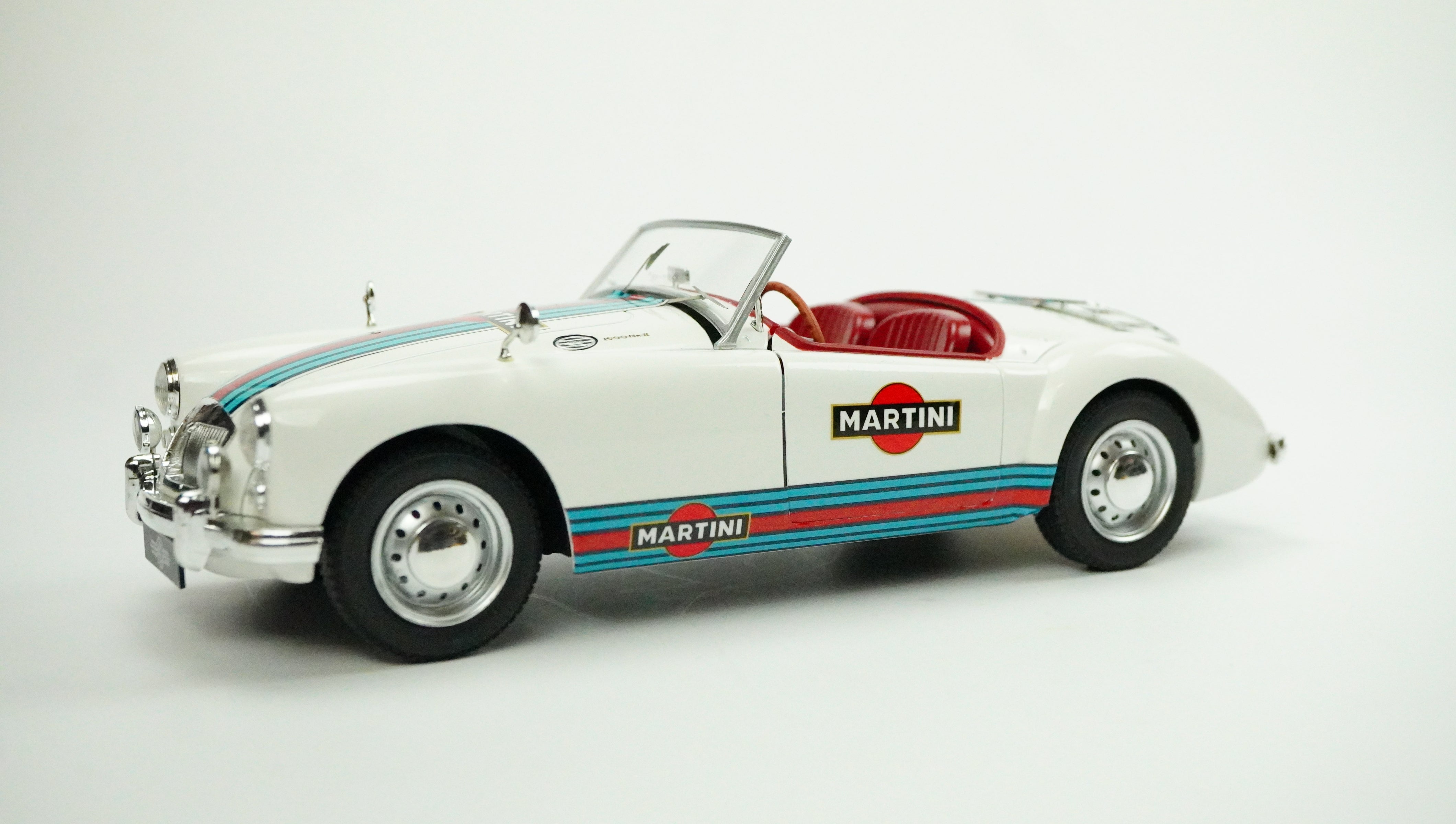 MG MK2 A1600 Roadster Martini Rarität 1961 1:18