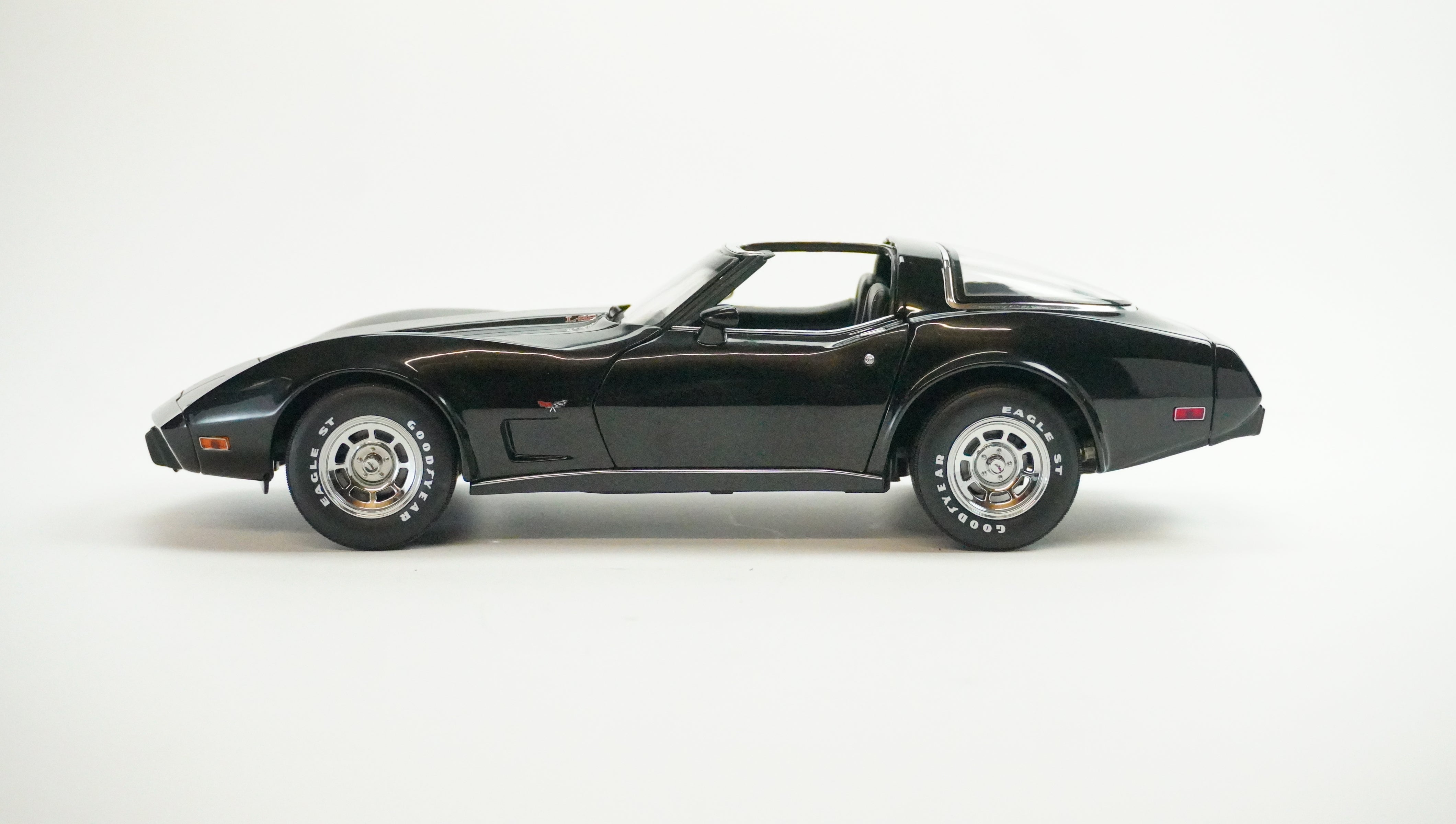 Chevrolet Corvette Targa 1978 1:18