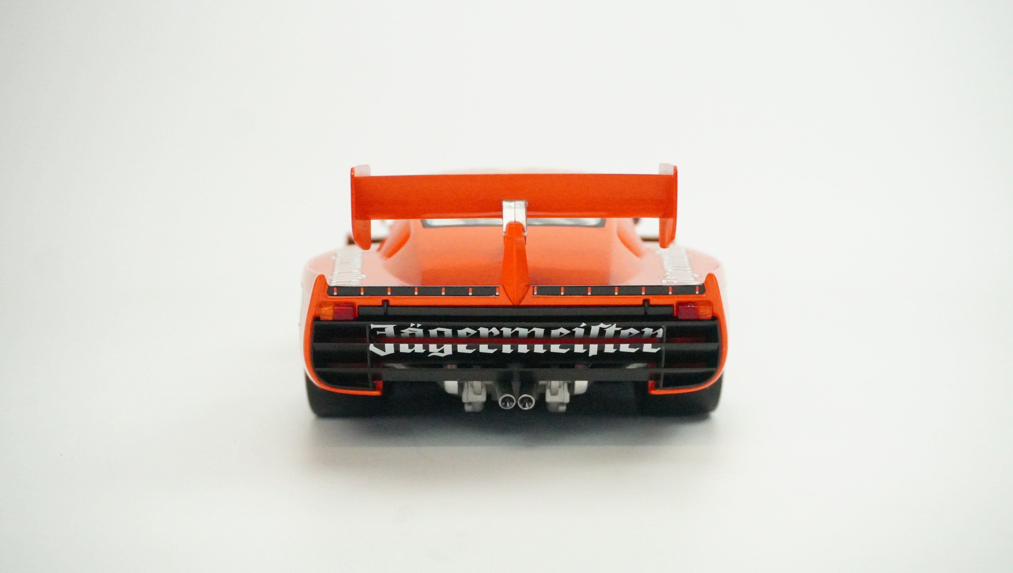 Porsche Kremer 935 K4 Jägermeister Rally Nr.52 1:18