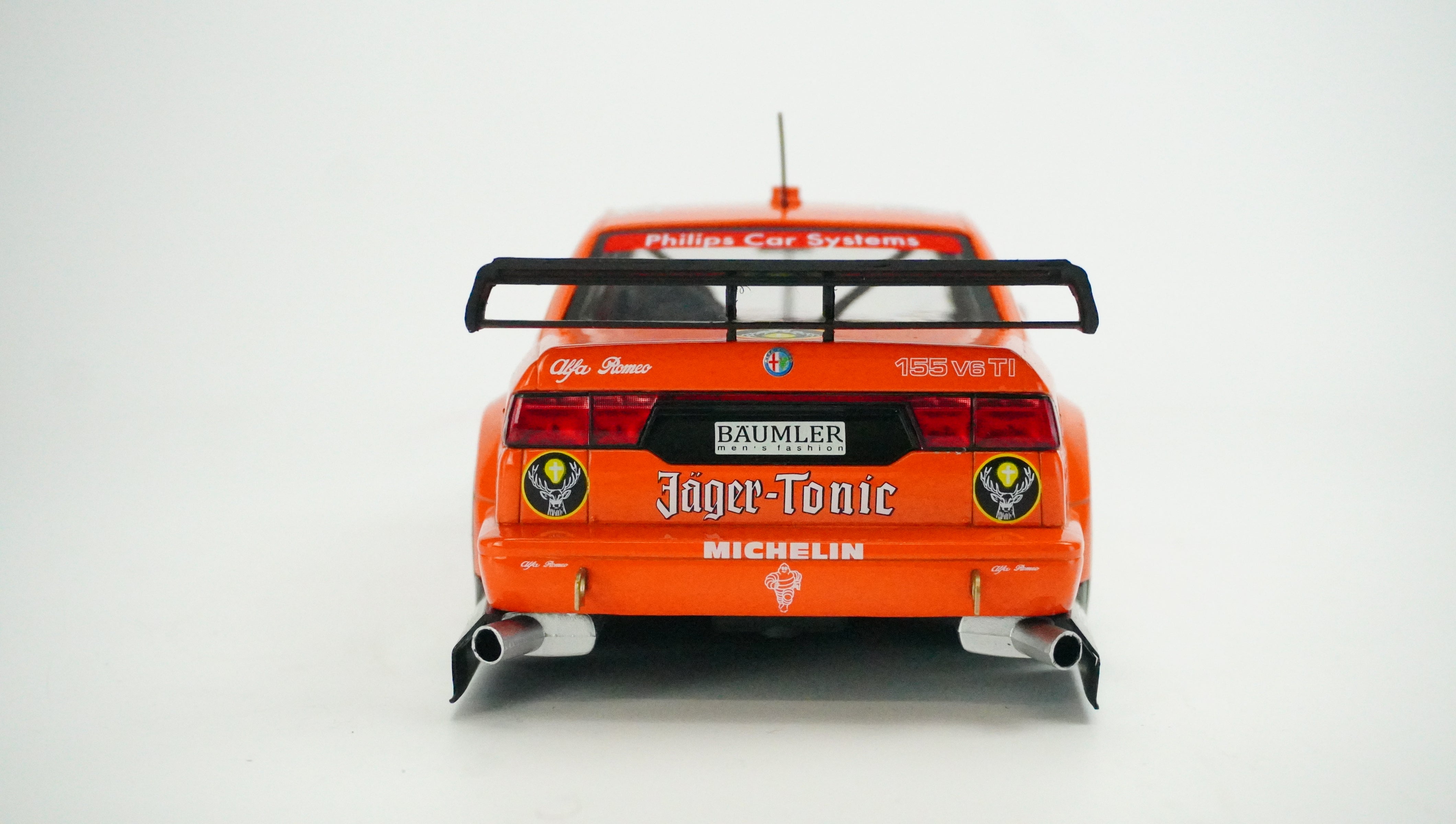 Alfa Romeo 155 V6 Jäger-Tonic Rally Nr.19 1:18