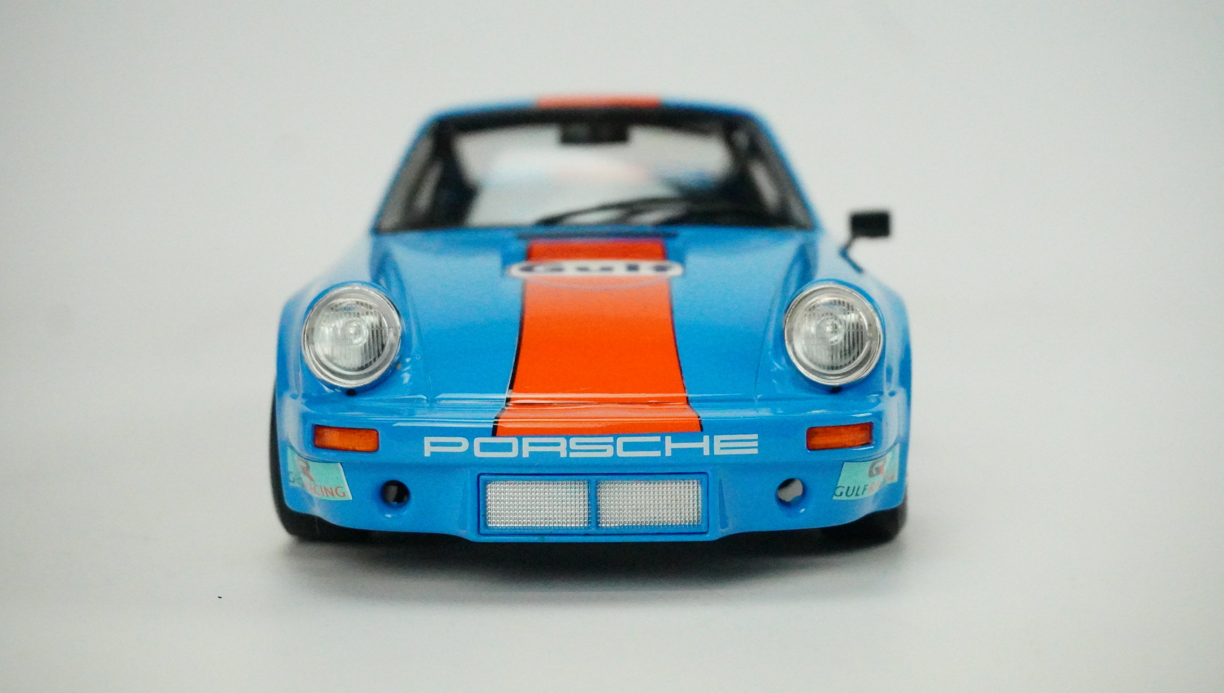 Porsche 911 Carrera RSR 3.0 Gulf Rarität 1:18