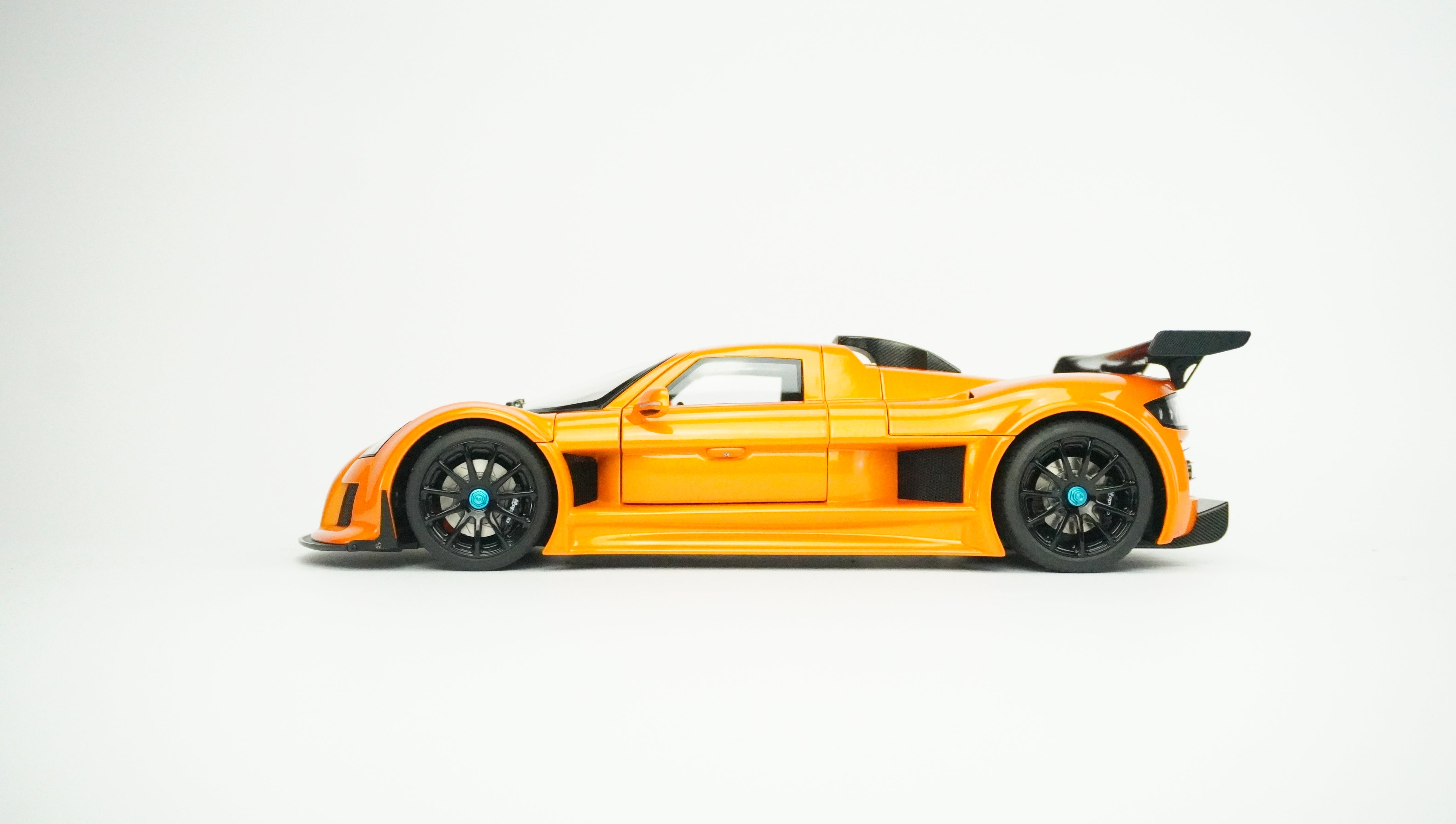 Gumbert Apollo S 2005 1:18