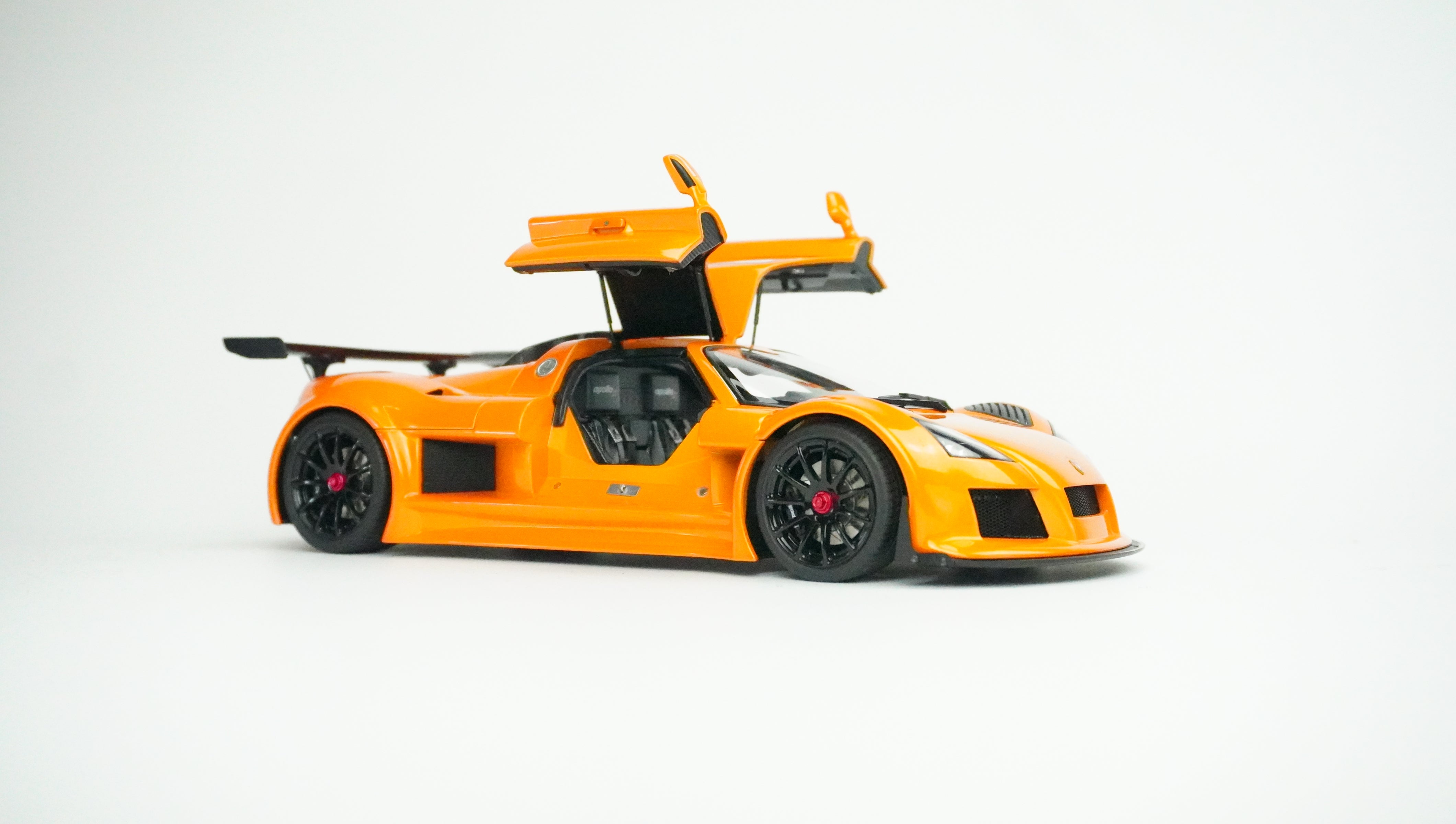 Gumbert Apollo S 2005 1:18