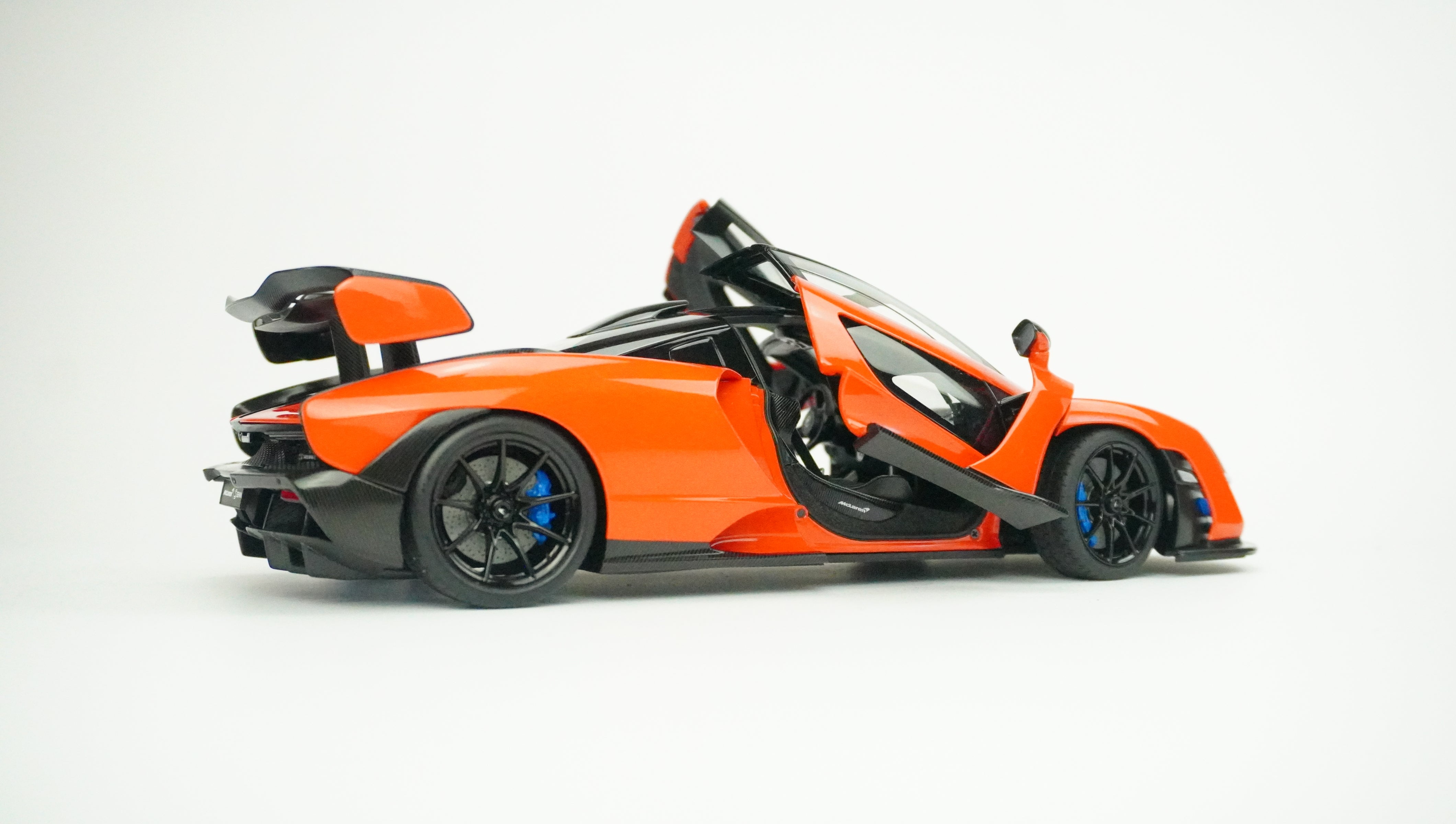 McLaren Senna 2018 Trophy Mira 2018 1:18