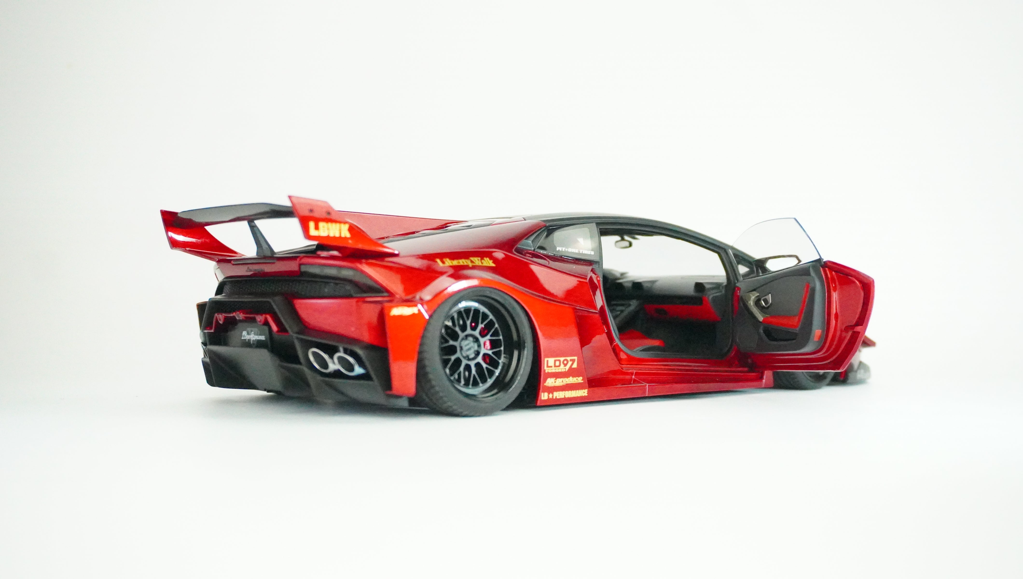 Lamborghini Huracán GT LB-Work 1:18