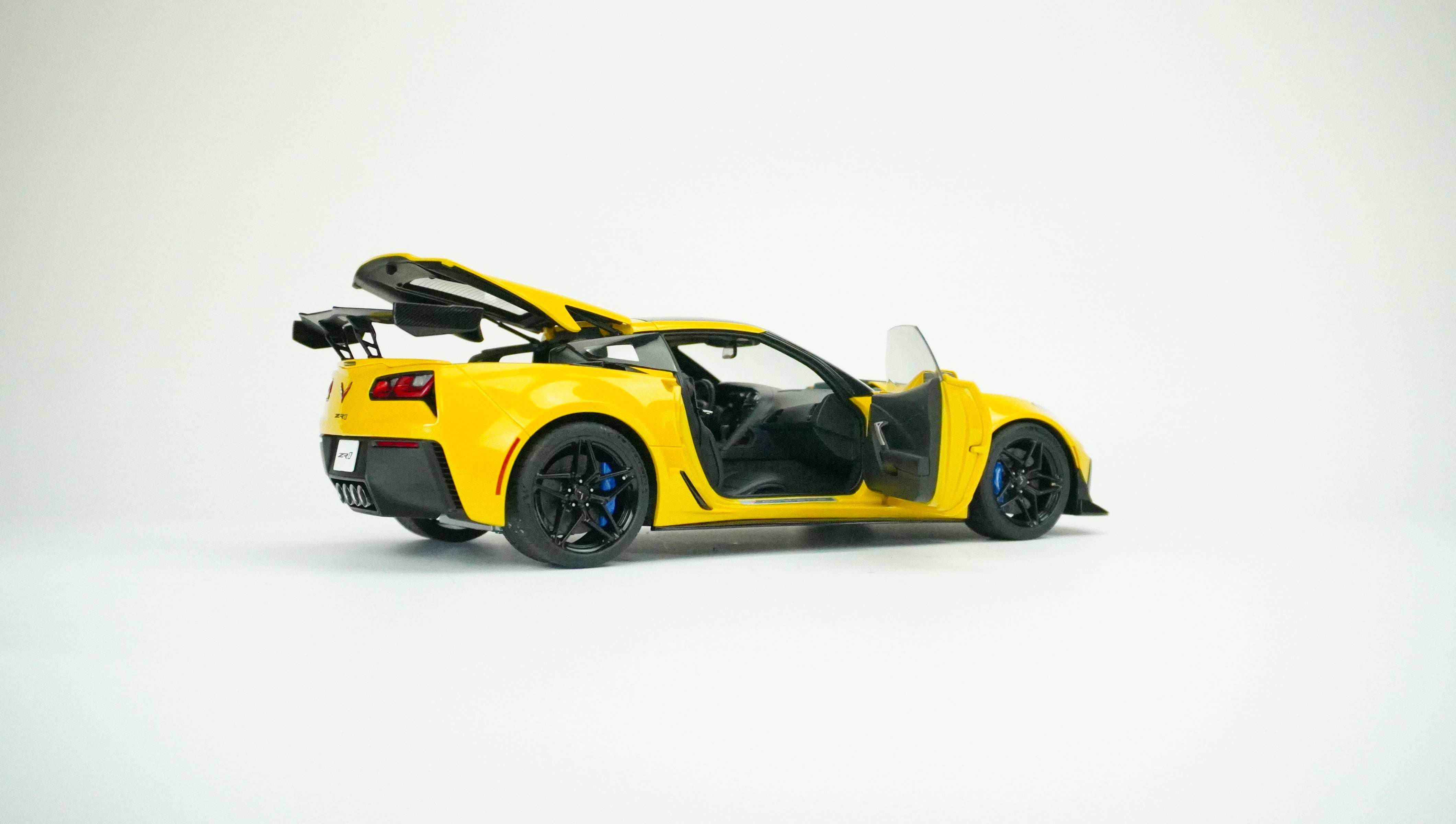 Chevrolet Corvette ZR1 2019 1:18