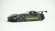 Aston Martin Vulcan Schwarz Matt 1:18