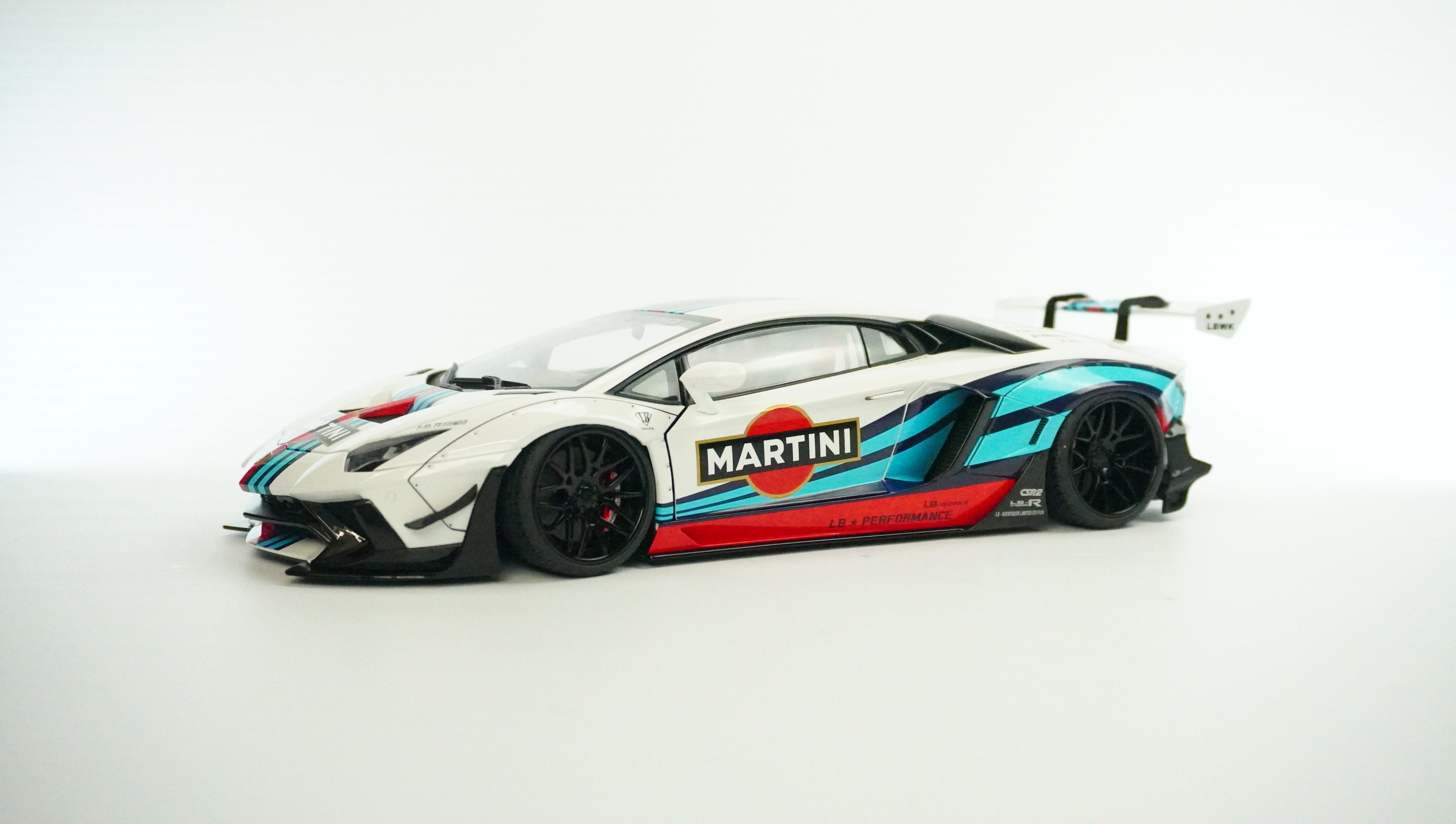 Lamborghini Aventador Liberty Martini 1:18