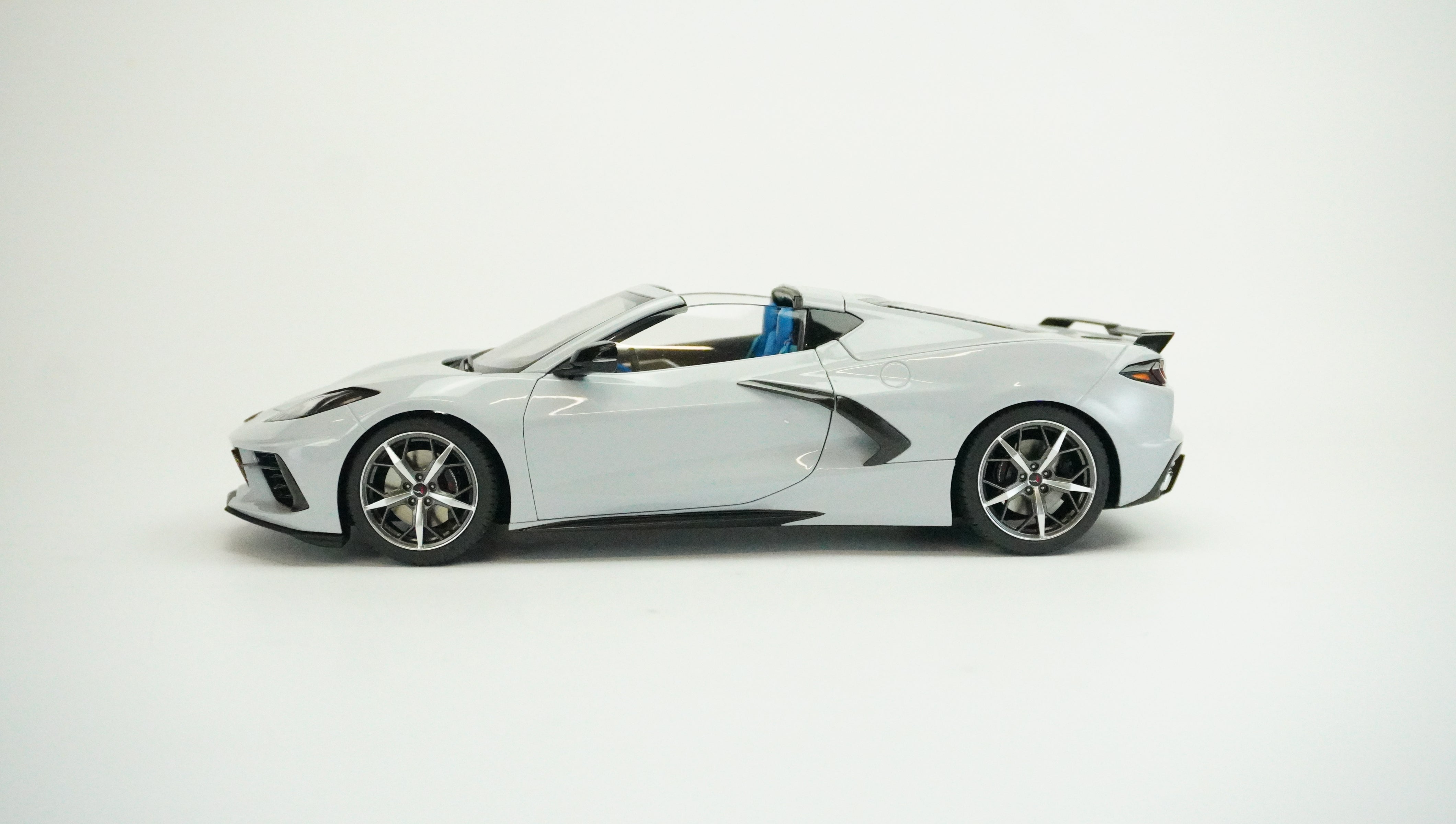 Chevrolet Corvette C8 Stringray Z51 Spyder 1:18
