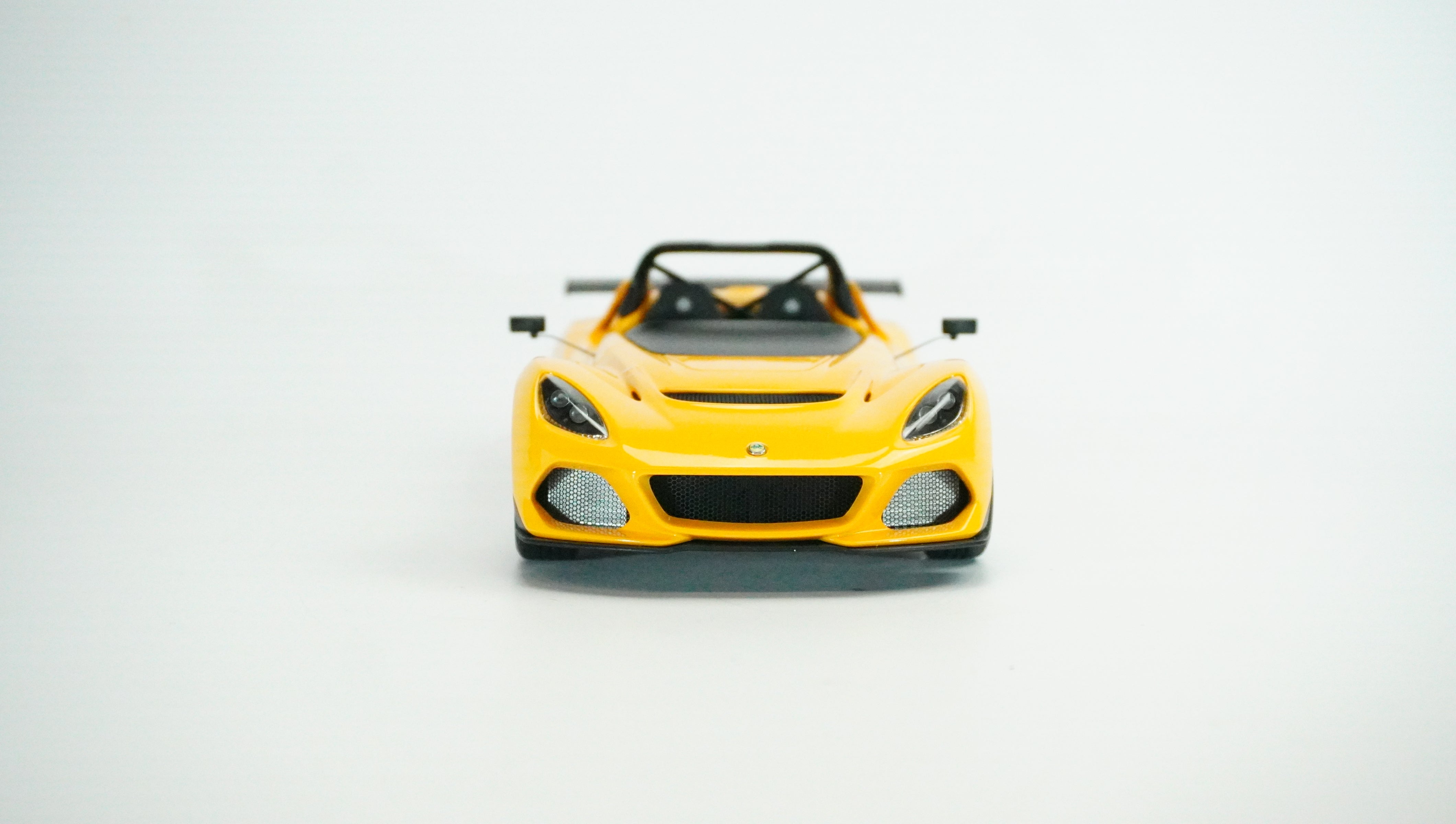 Lotus 3-Eleven 1:18