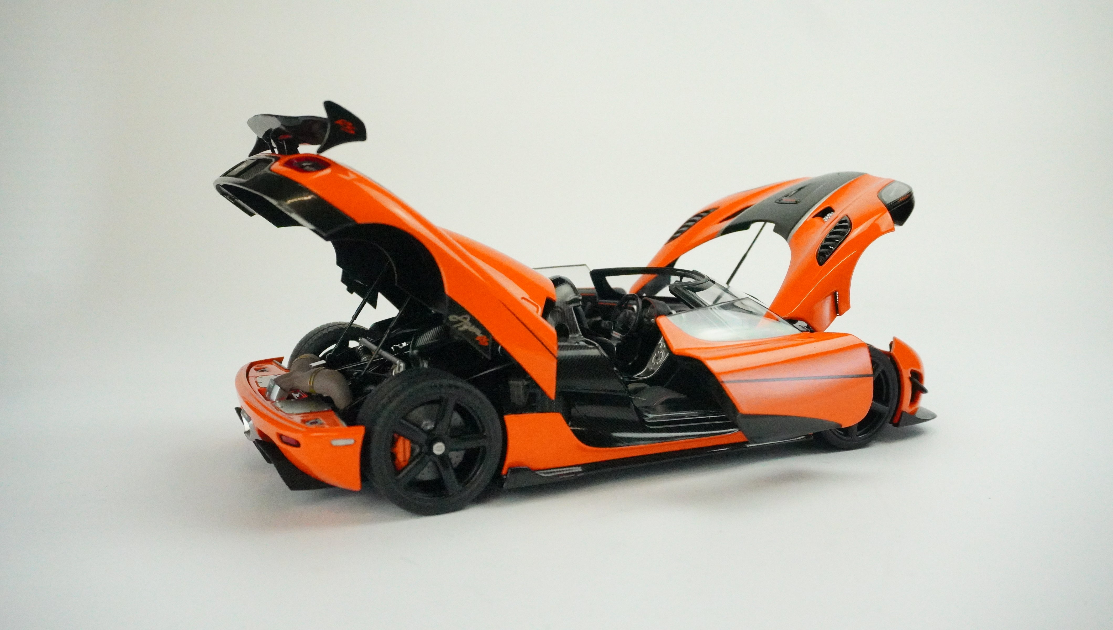 Koenigsegg Agera RS Spyder 1:18