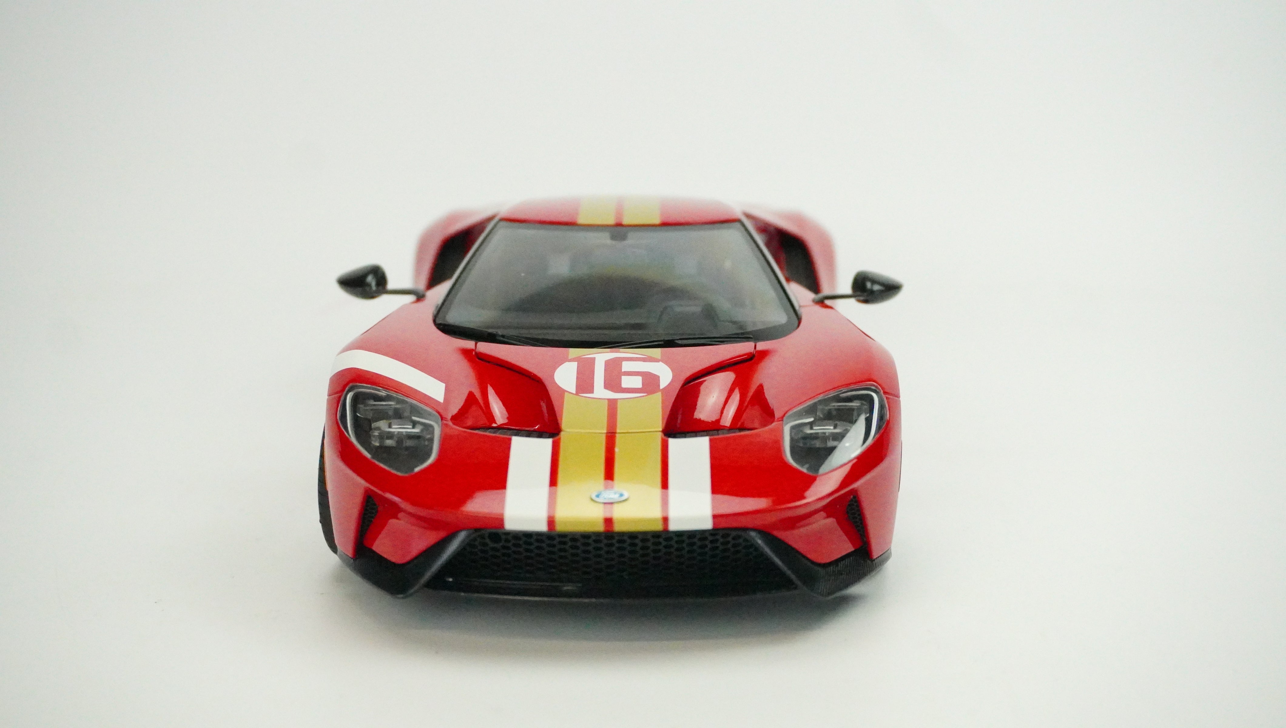 Ford GT Alan Mann Heritage Racing Nr.16 2022 1:18