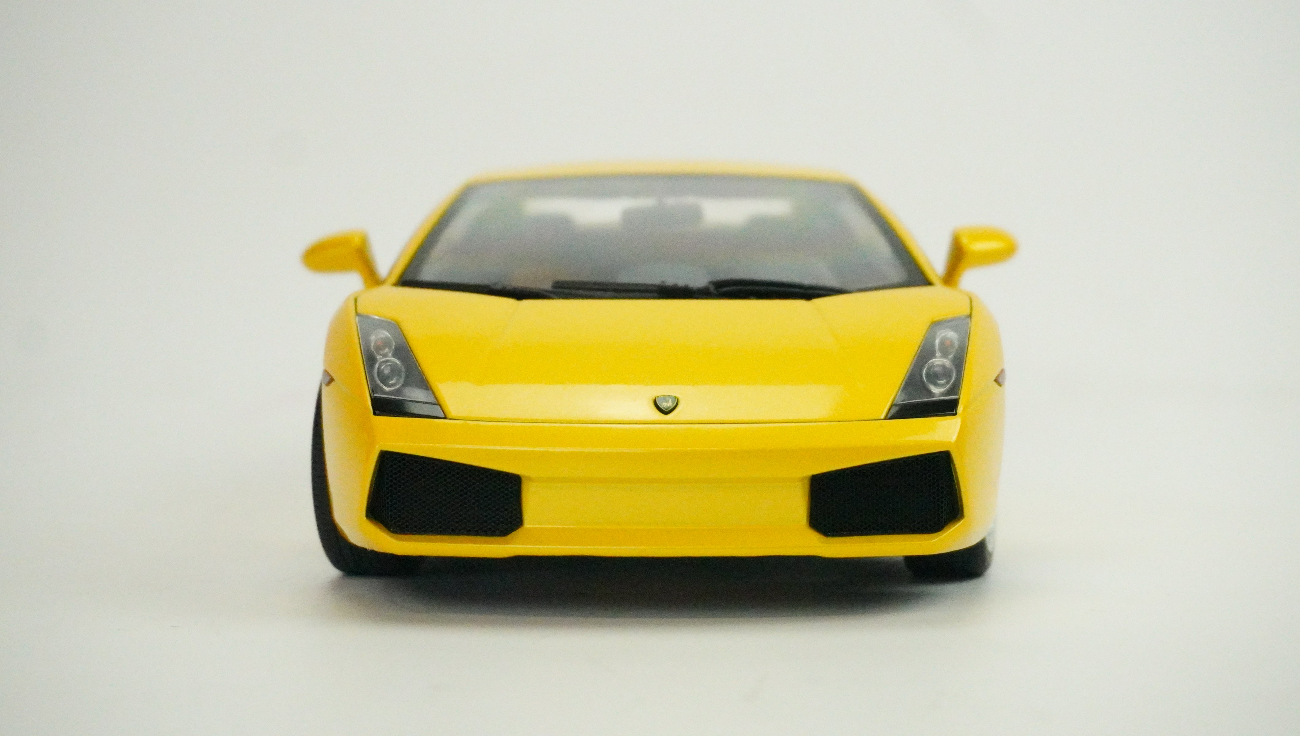 Lamborghini Gallardo 1:18