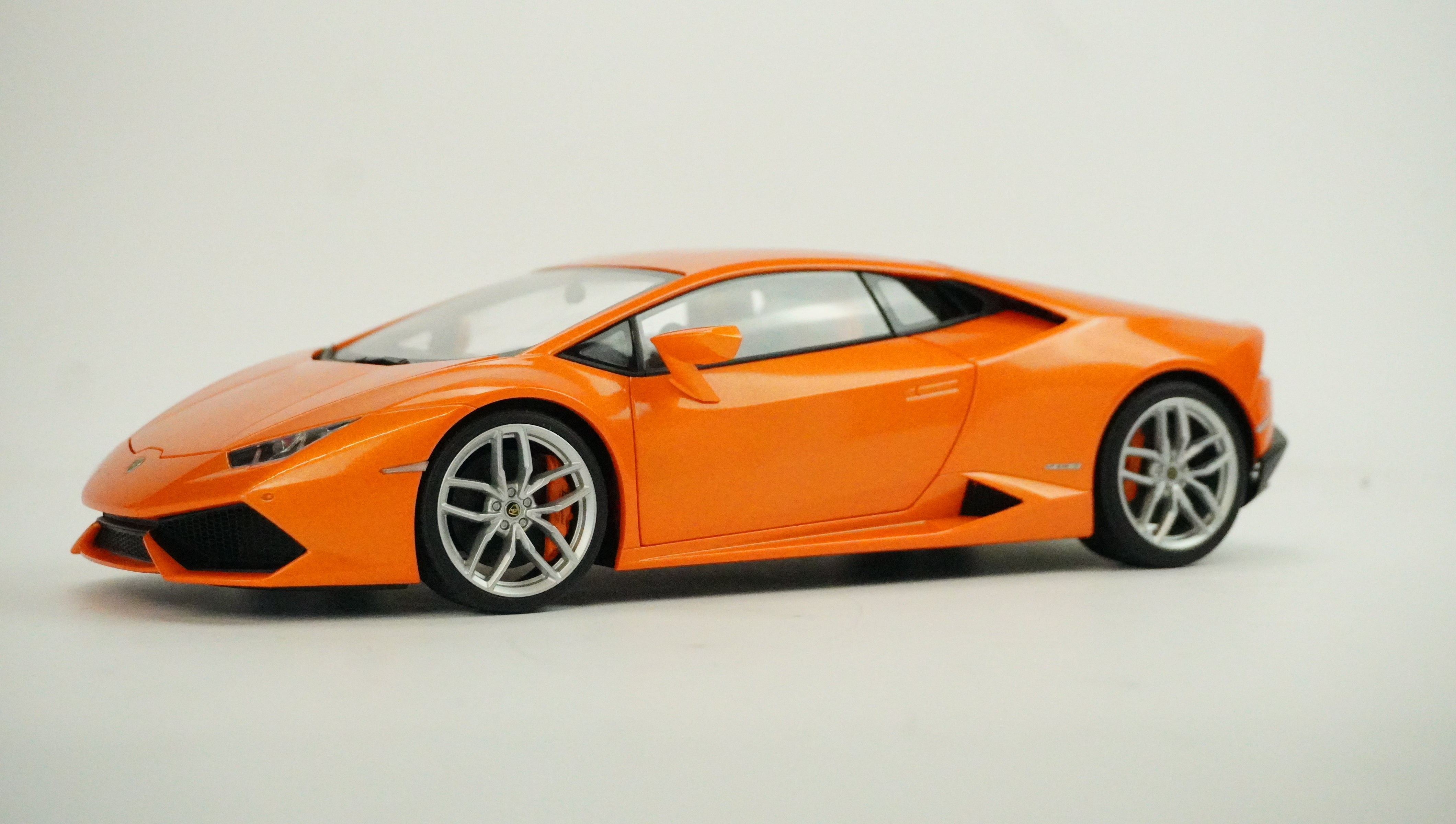Lamborghini Huracán LP610-4 1:18