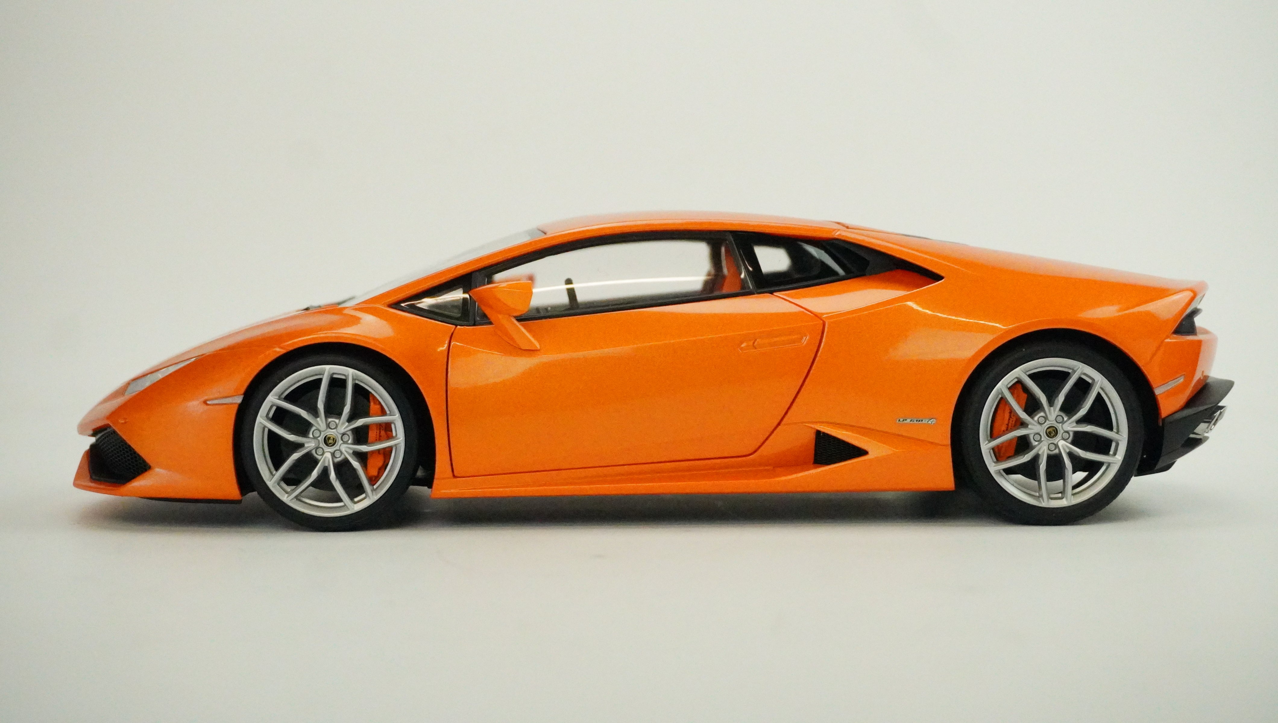 Lamborghini Huracán LP610-4 1:18