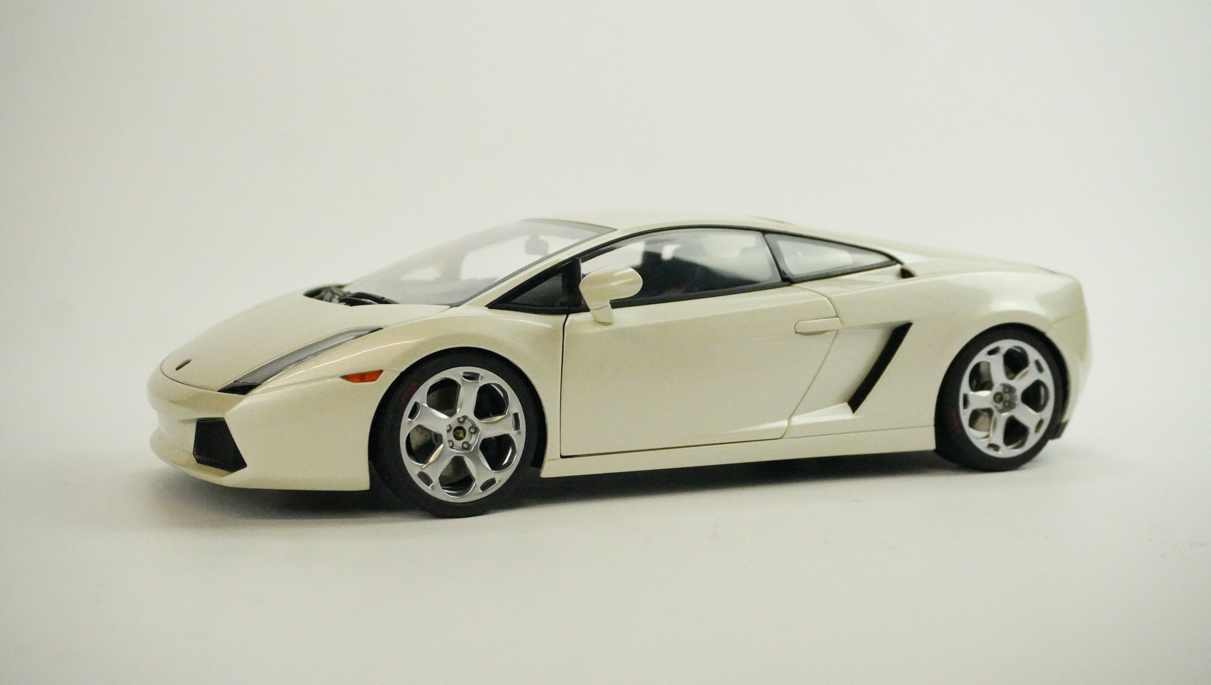Lamborghini Gallardo 1:18