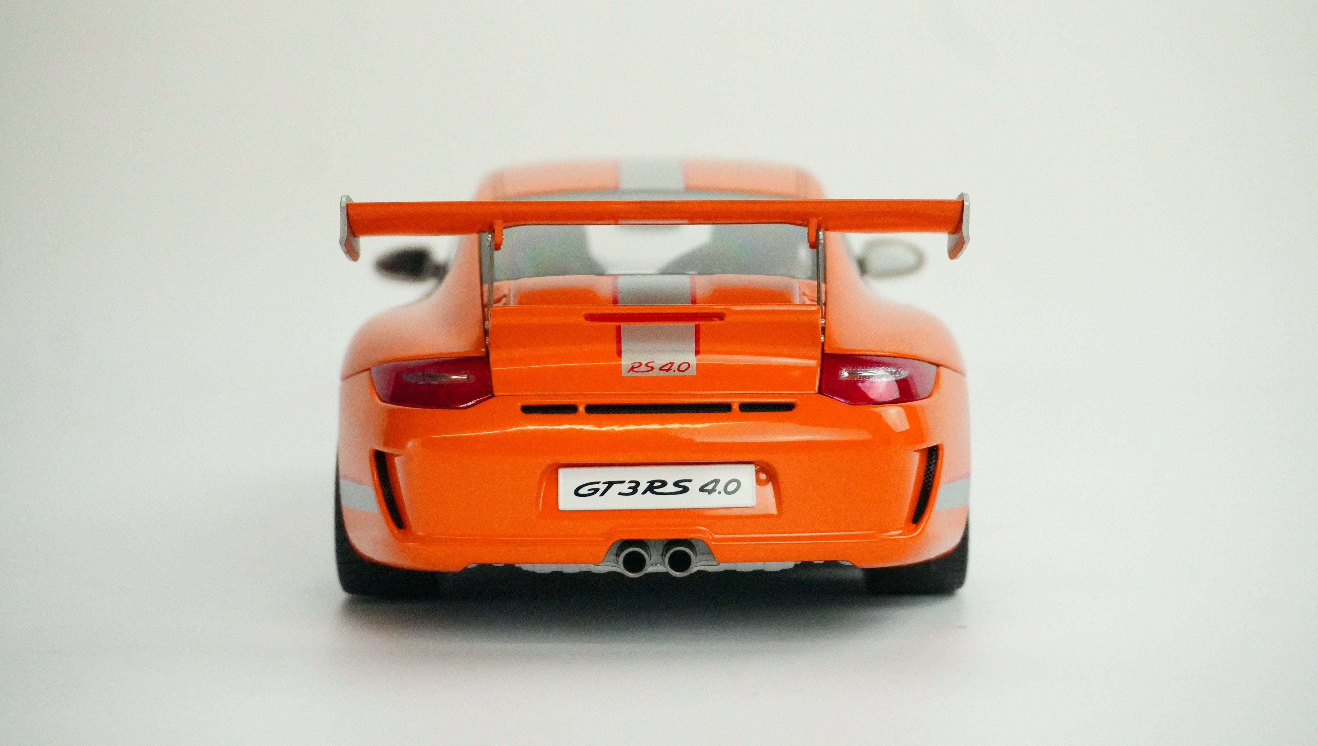 Porsche 911 (997) GT3 RS 4.0 1:18
