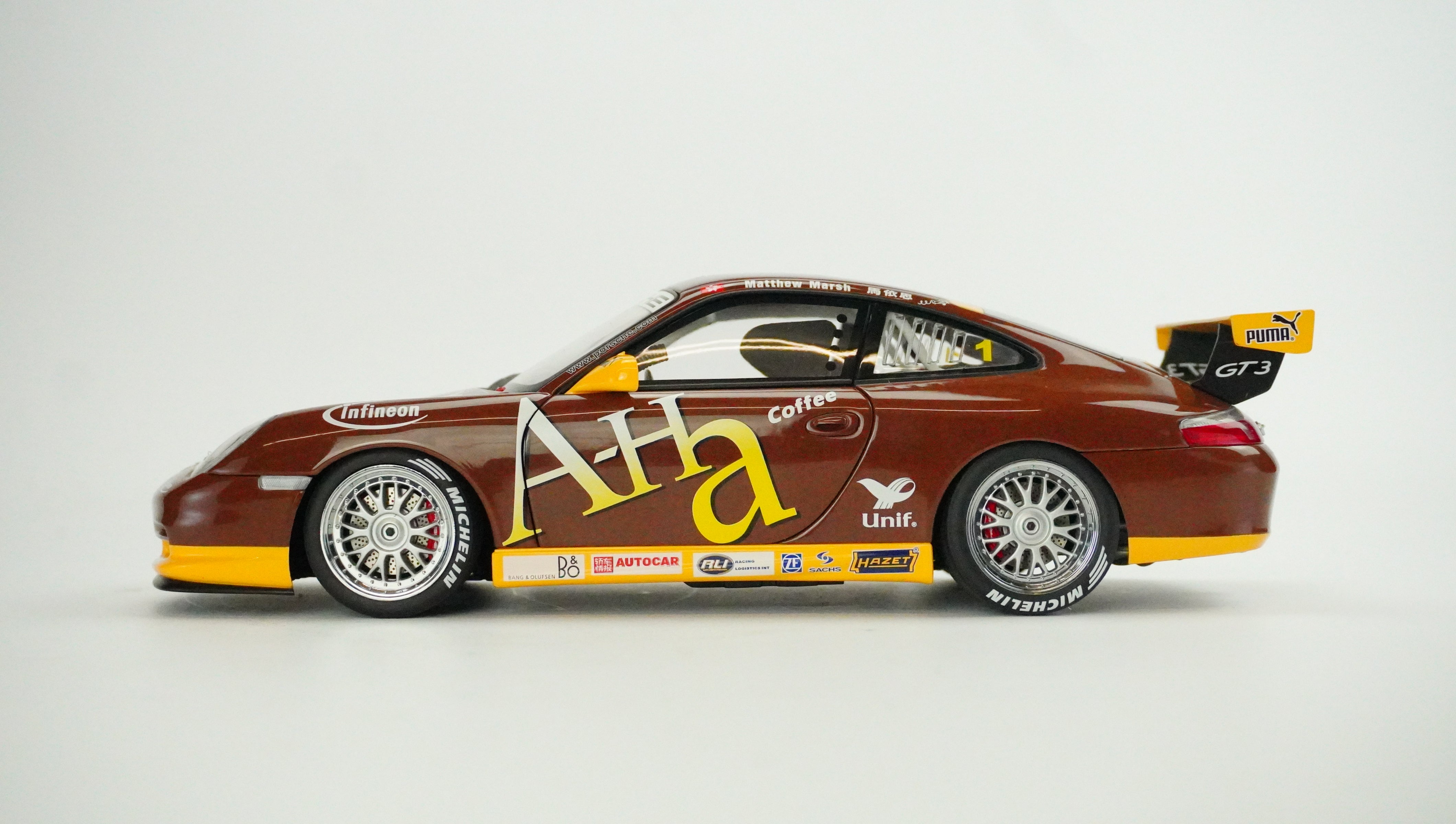Porsche 911 GT3R Asian Cup Limited 2004 1:18