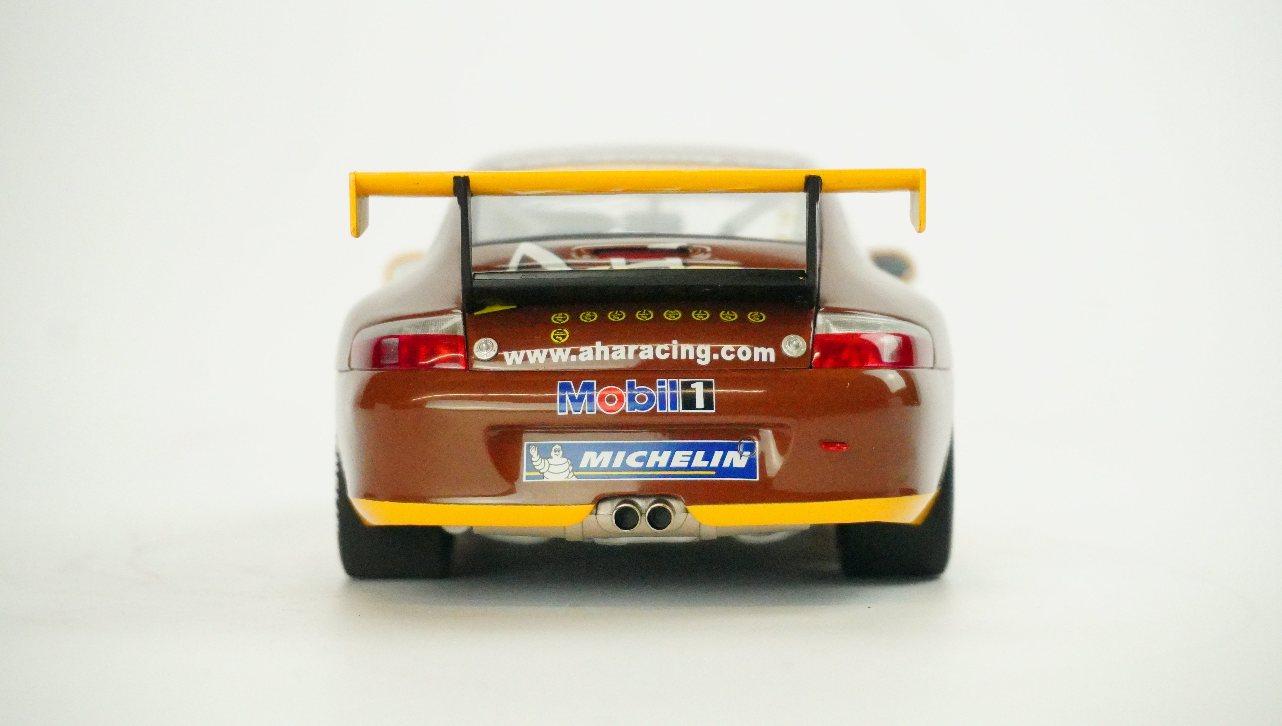 Porsche 911 GT3R Asian Cup Limited 2004 1:18