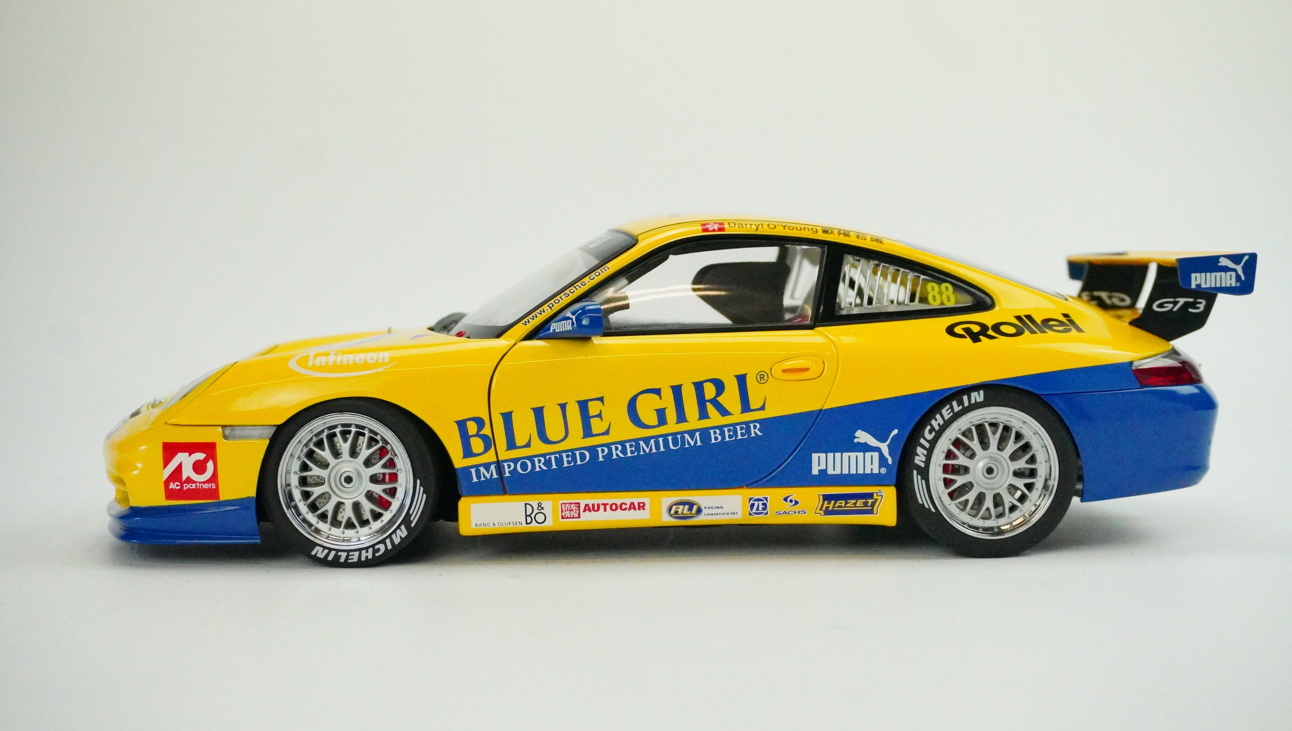 Porsche Carrera Infineon Cup Nr.88 Limited