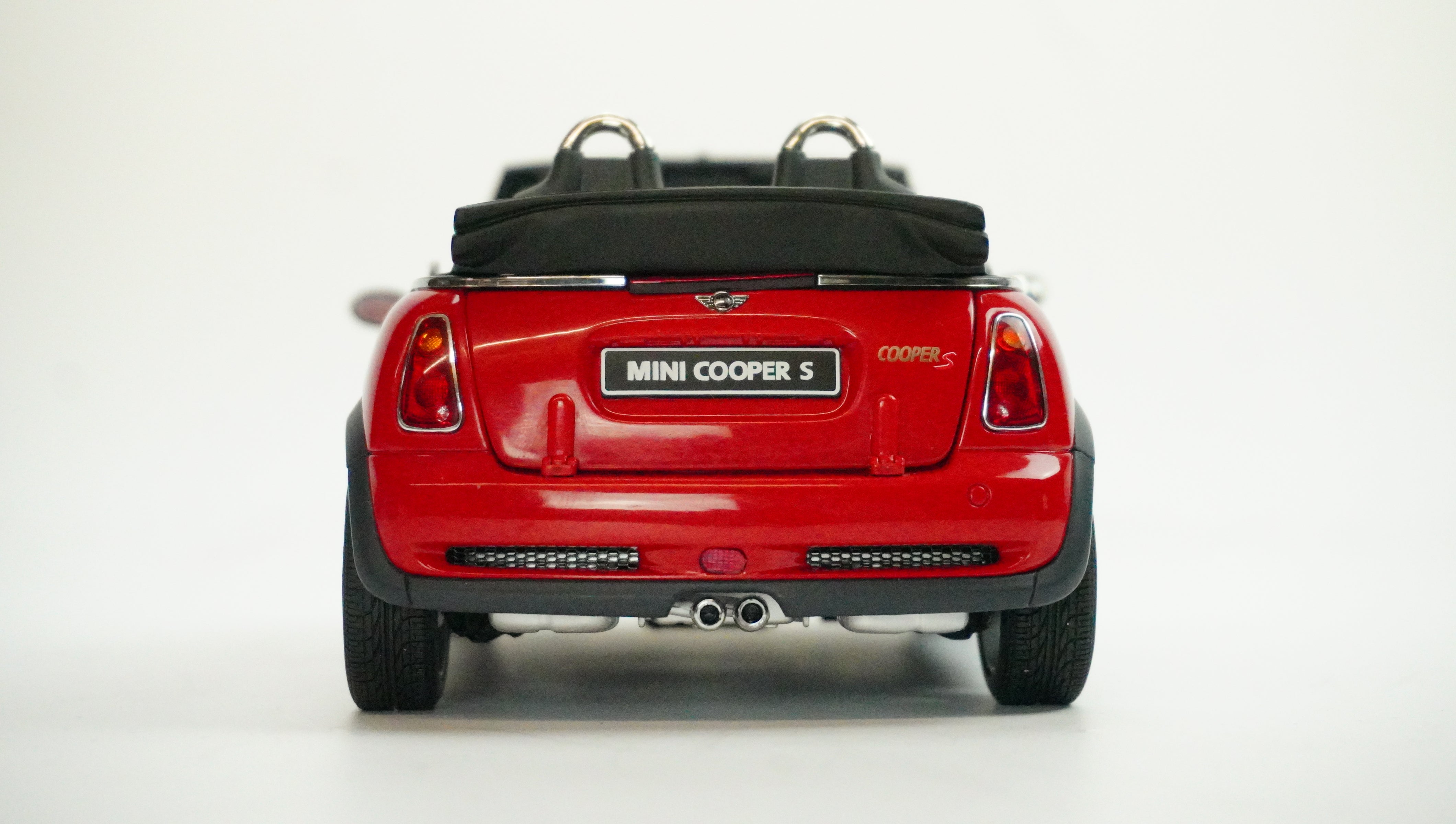 Mini Cooper S Convertible 2006 1:18