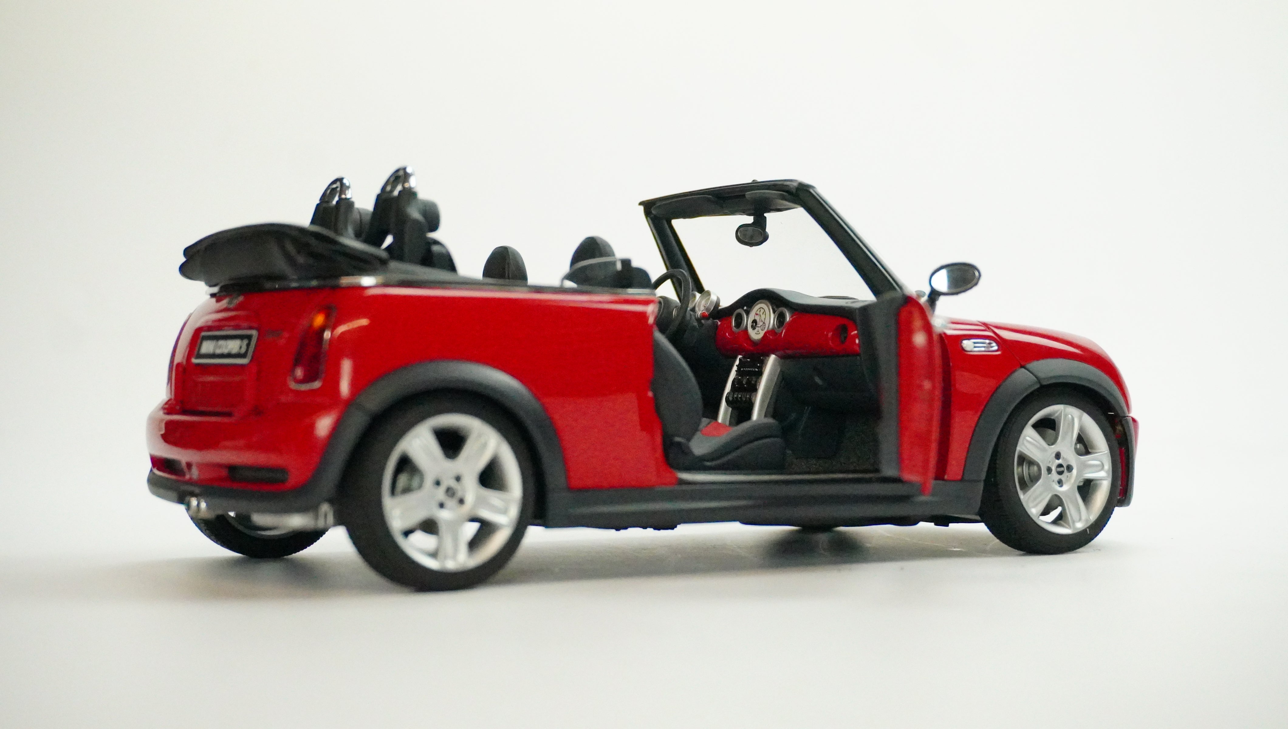 Mini Cooper S Convertible 2006 1:18
