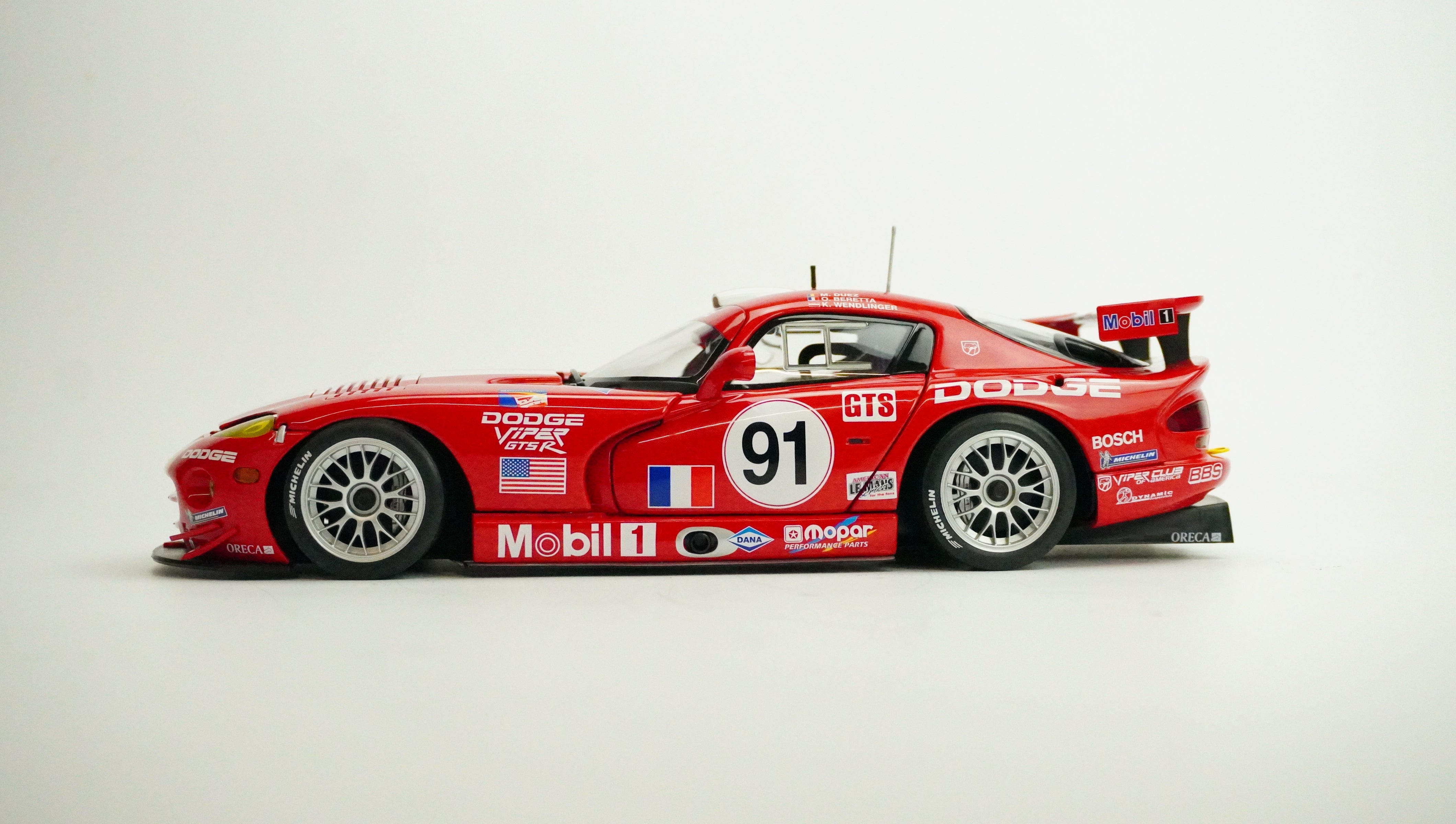Dodge Viper GTS R Racing No. 91 1:18