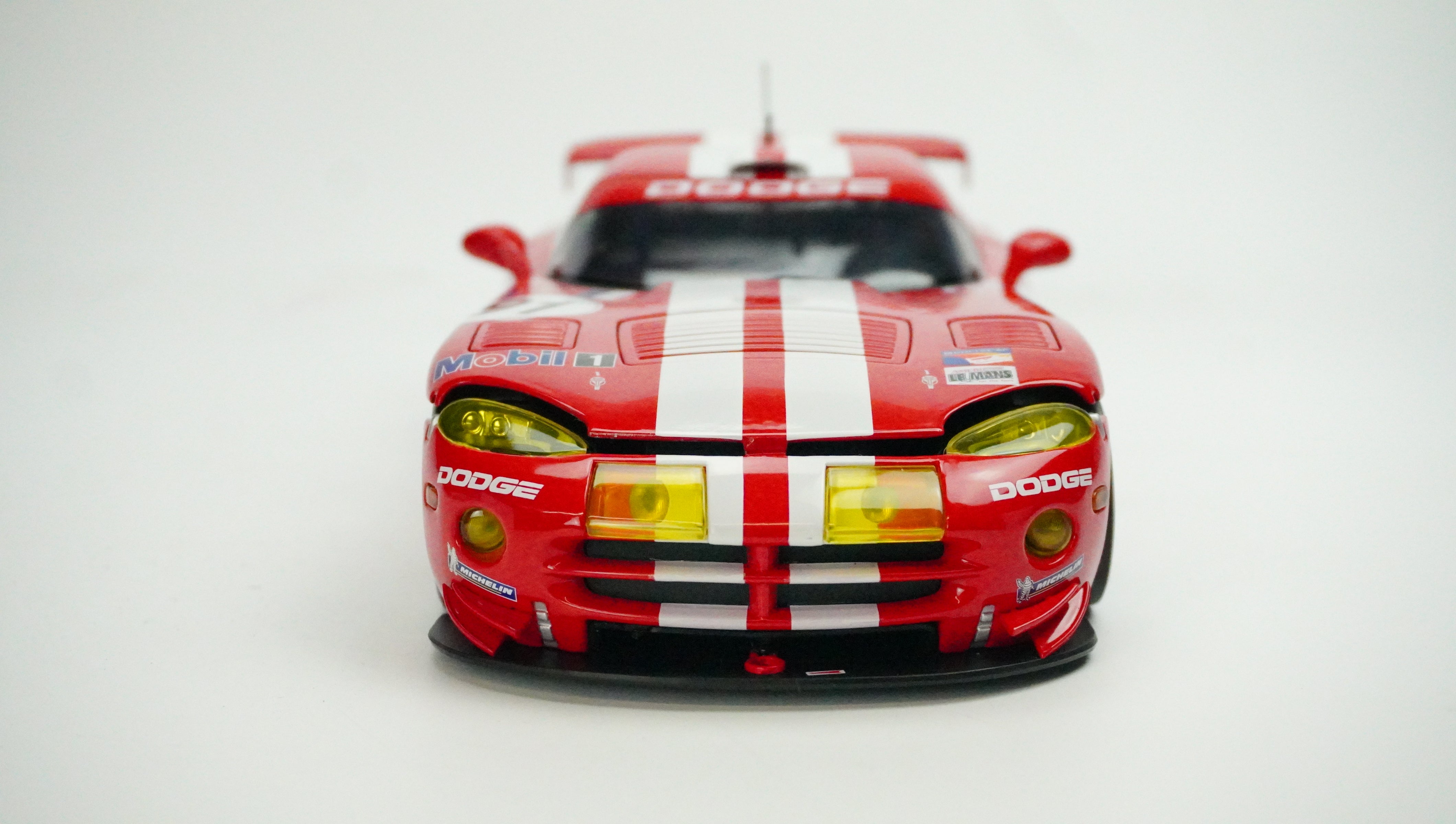Dodge Viper GTS R Racing Nr.91 1:18