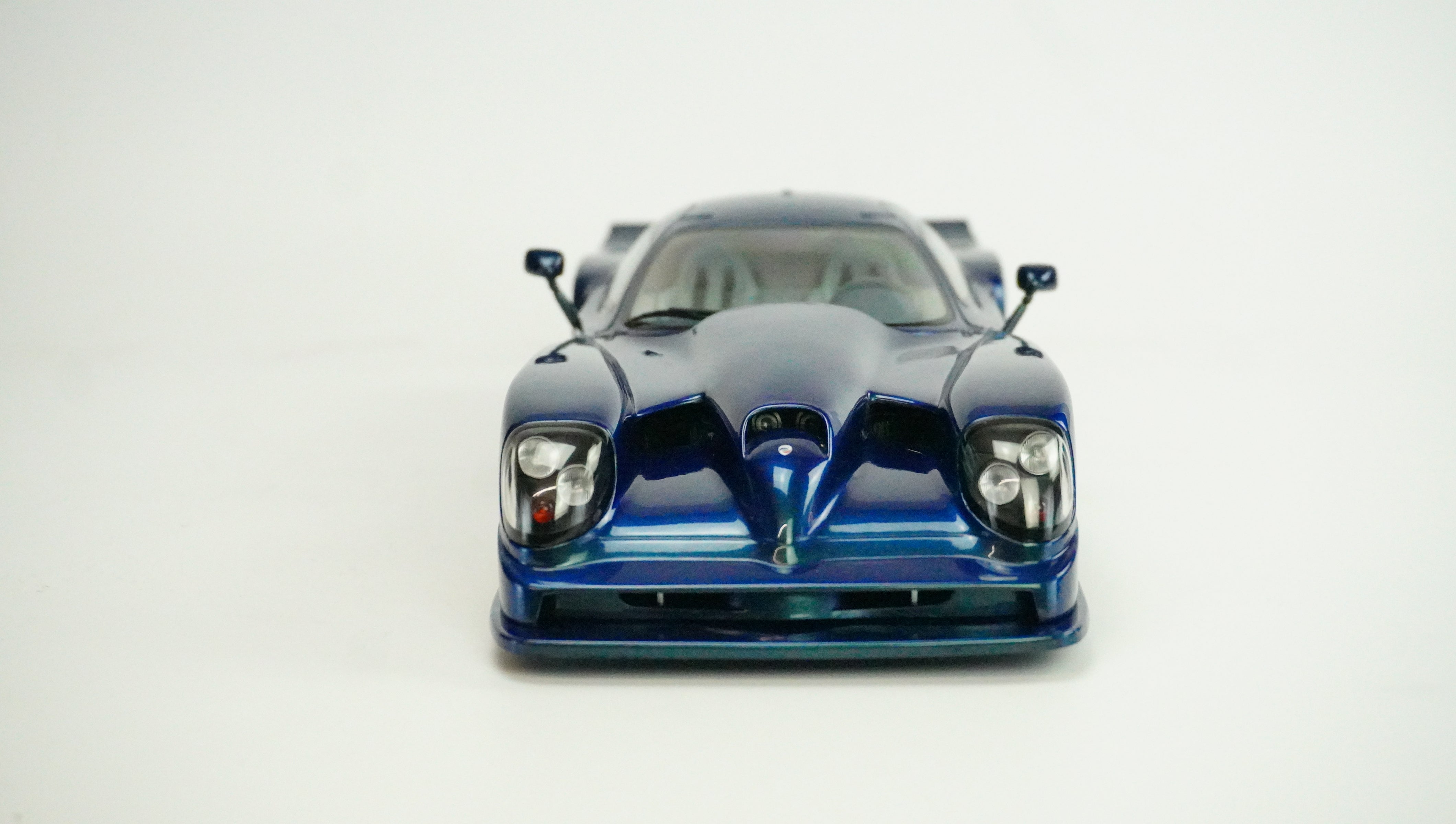 Panoz Esperante GTR-1 1:18