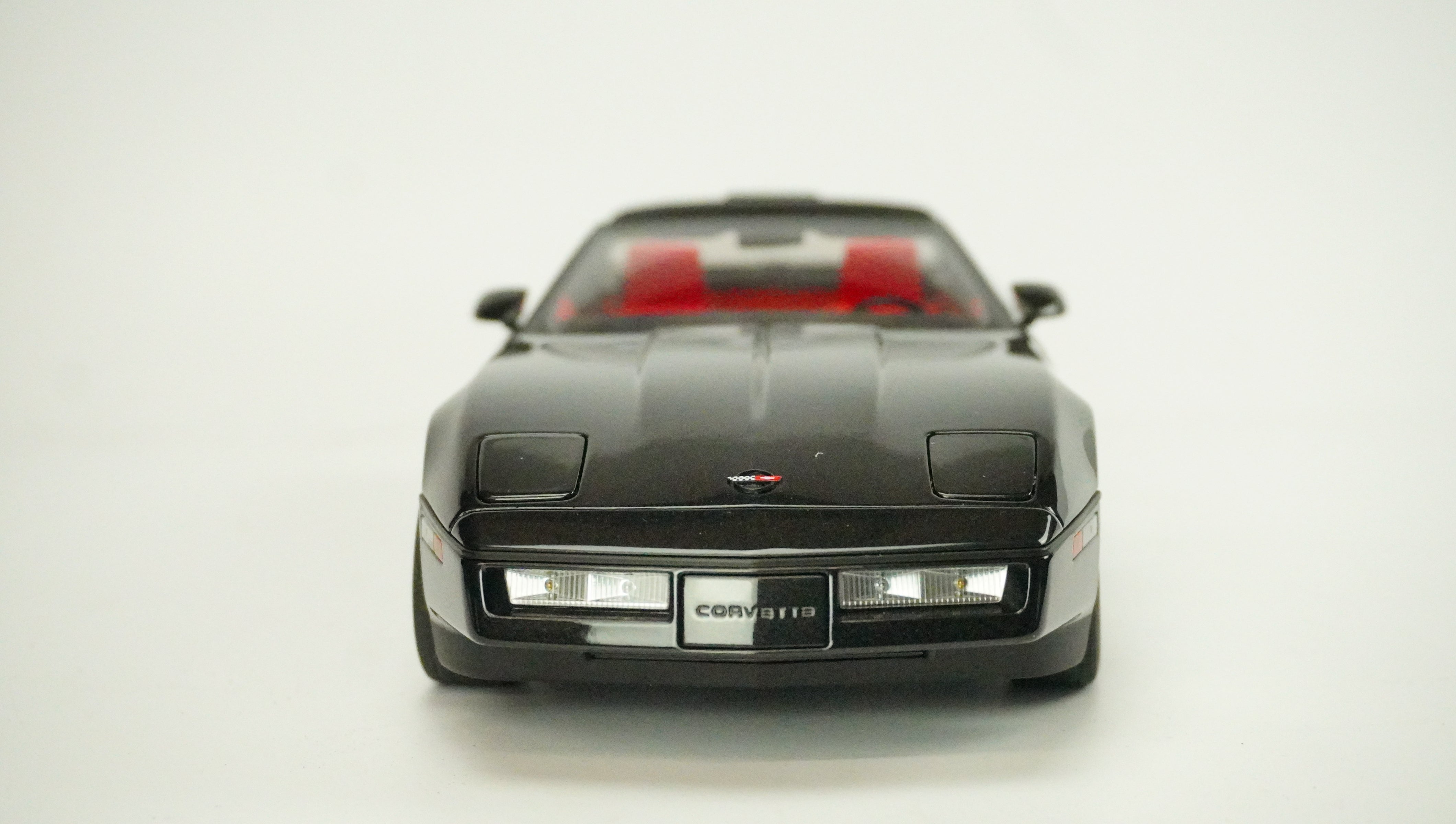 Chevrolet Corvette 1986 1:18