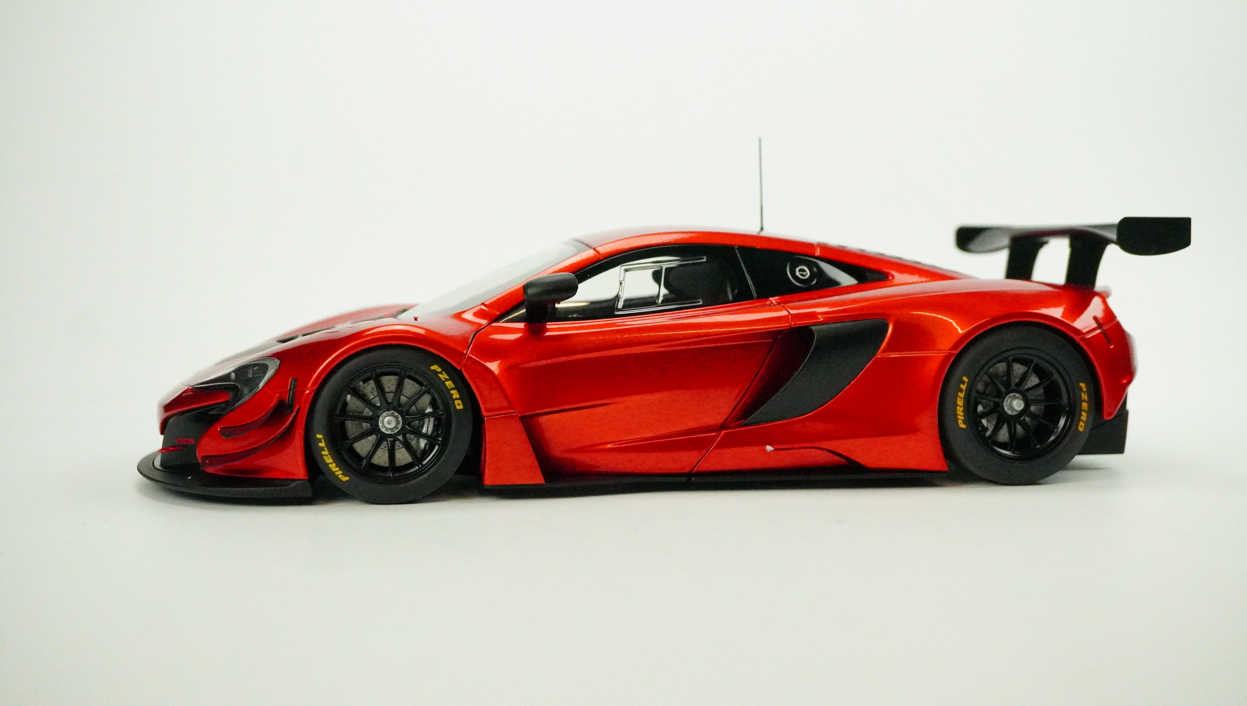 McLaren 650S GT3 1:18