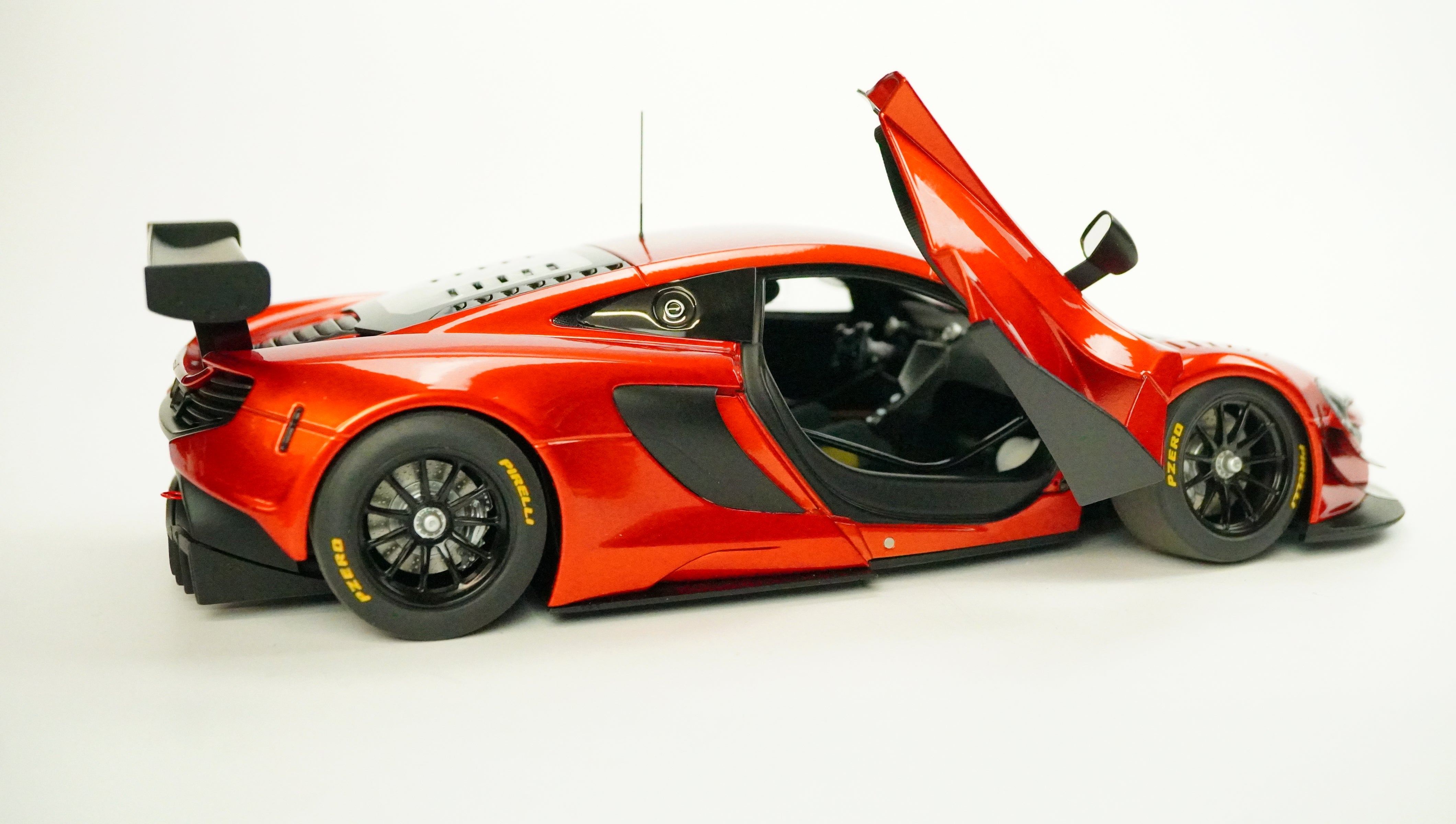 McLaren 650S GT3 1:18